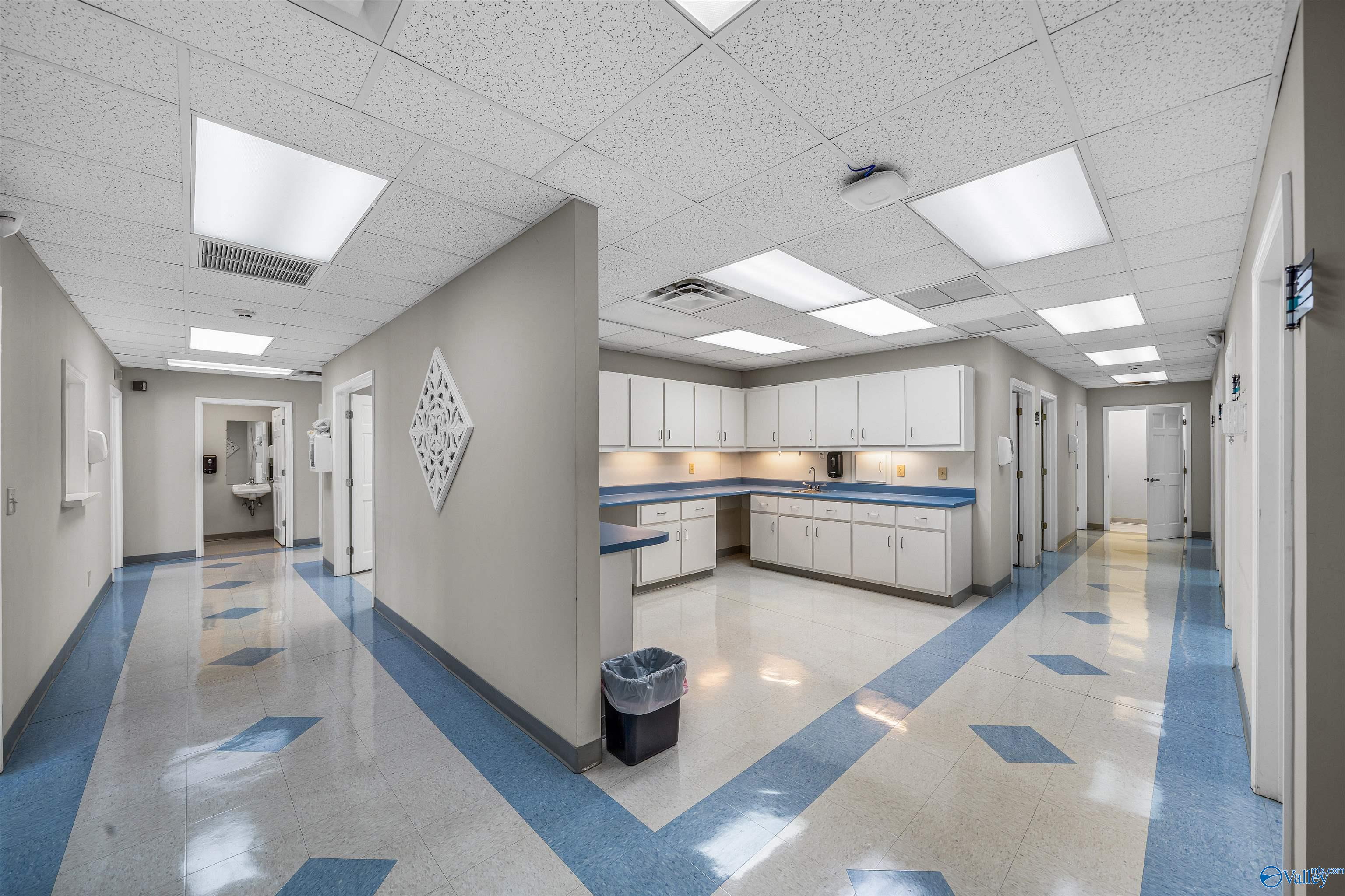 83 George Wallace Drive SE