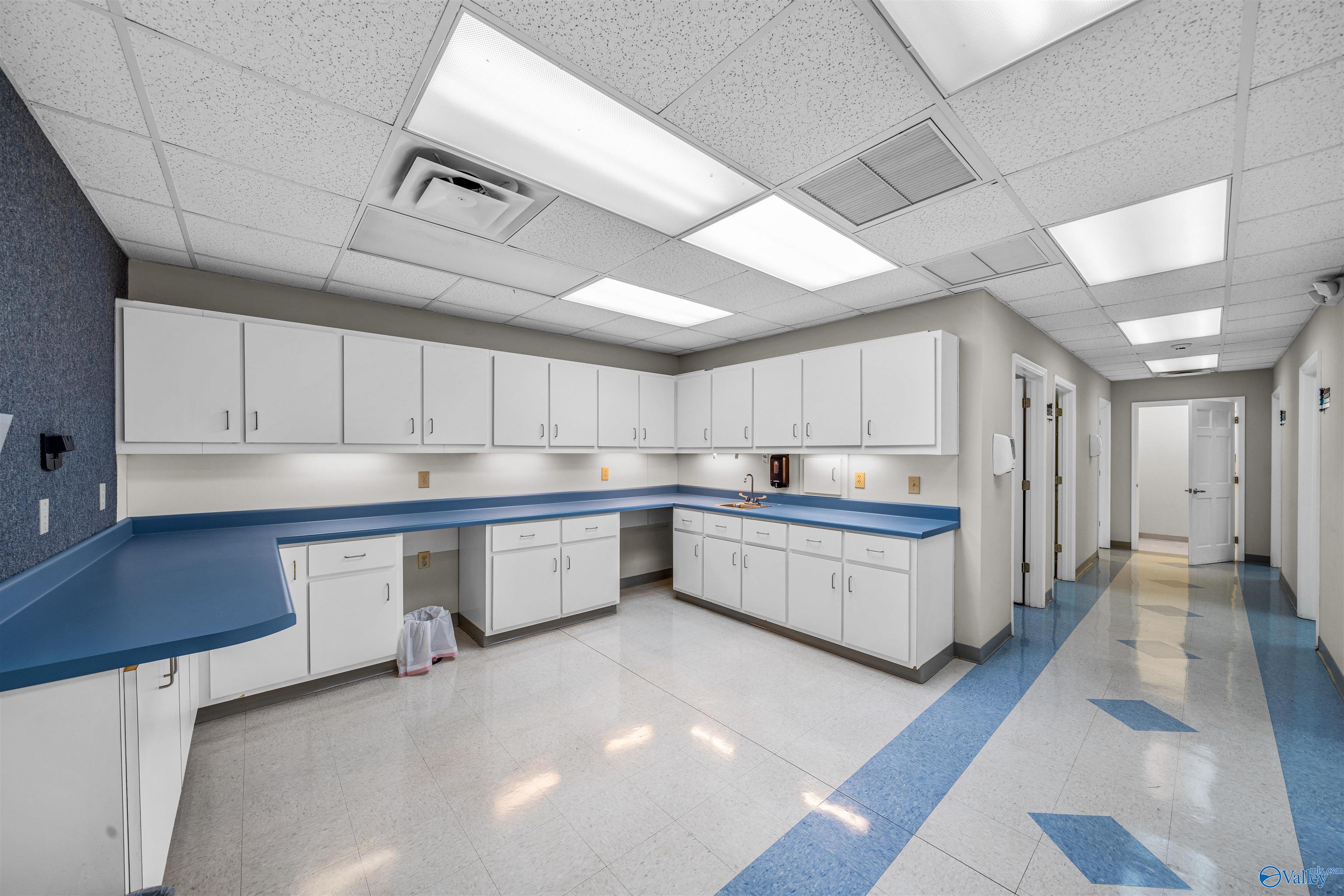 83 George Wallace Drive SE