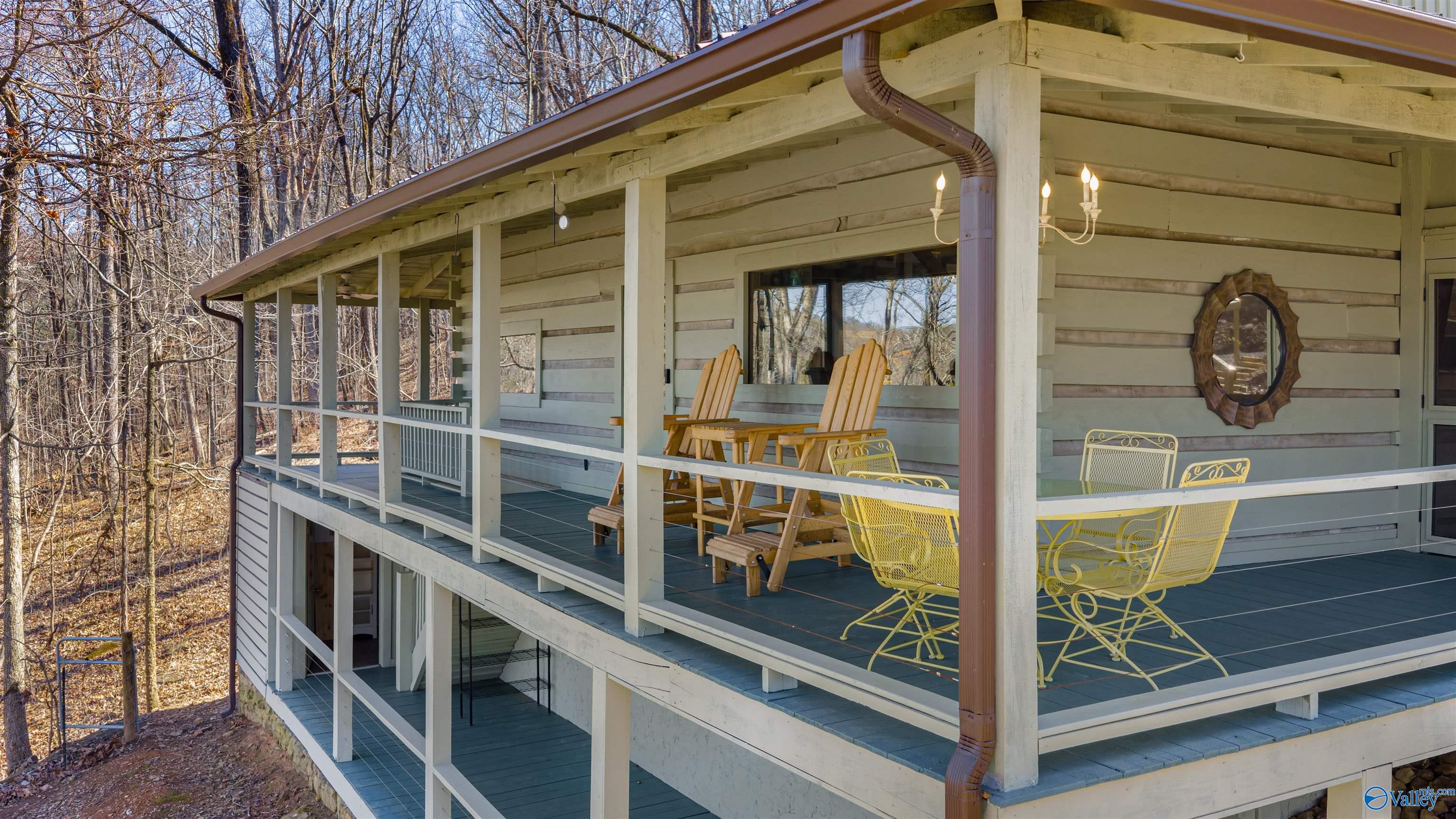 1076 County Road 81