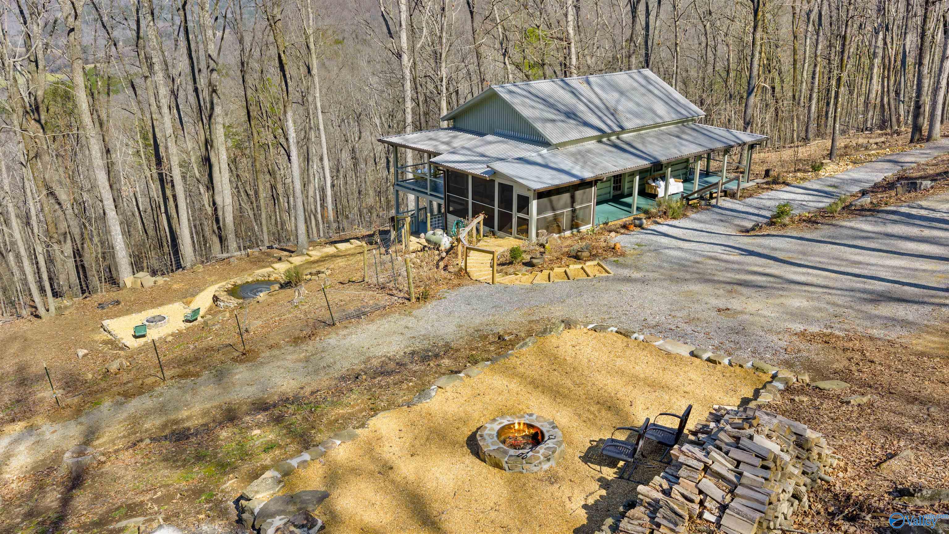 1076 County Road 81