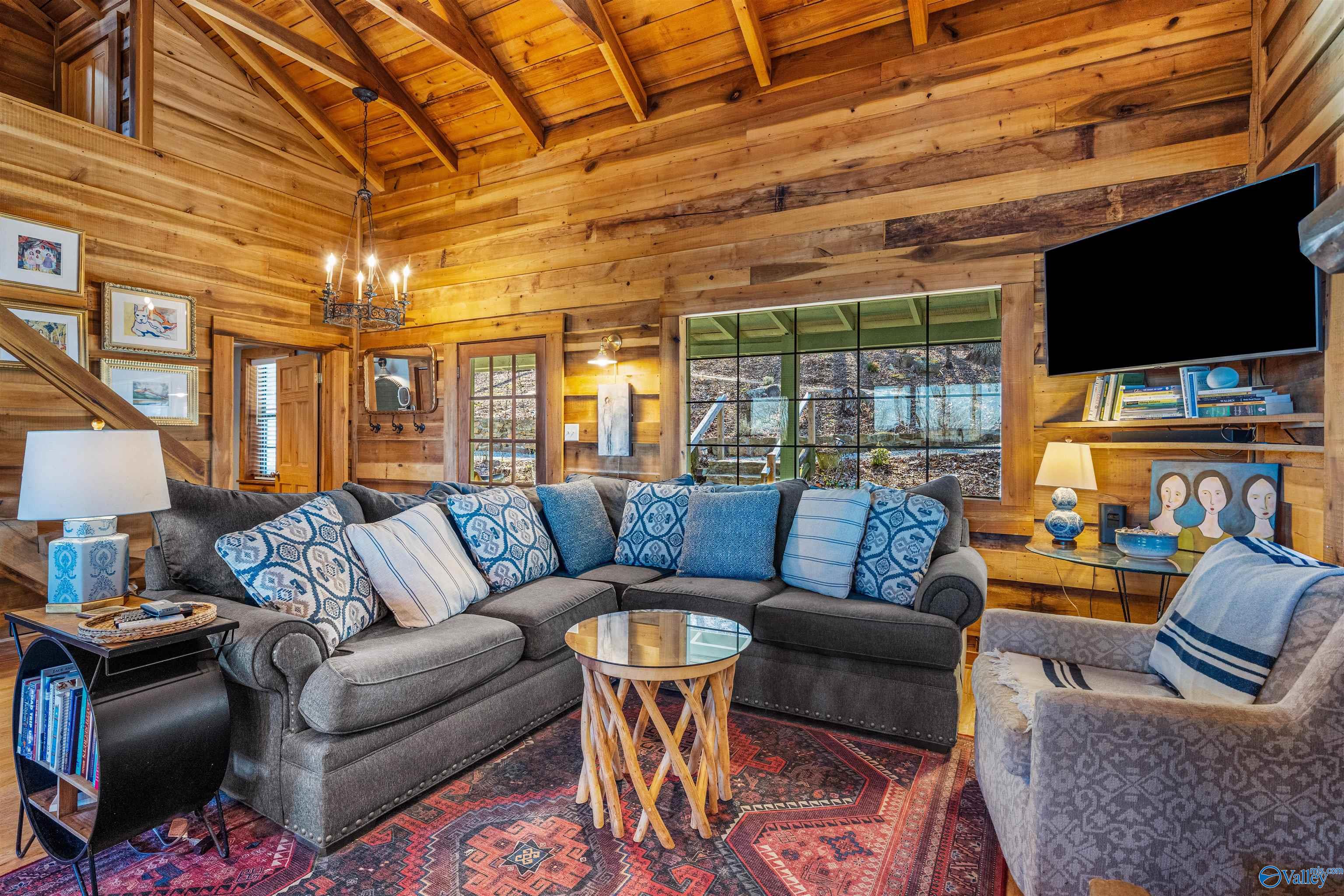 1076 County Road 81