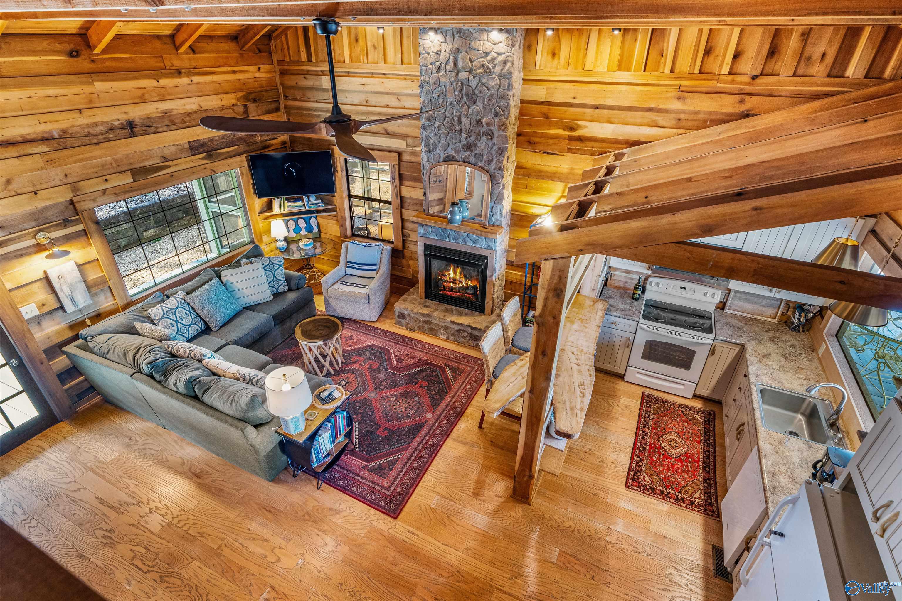 1076 County Road 81