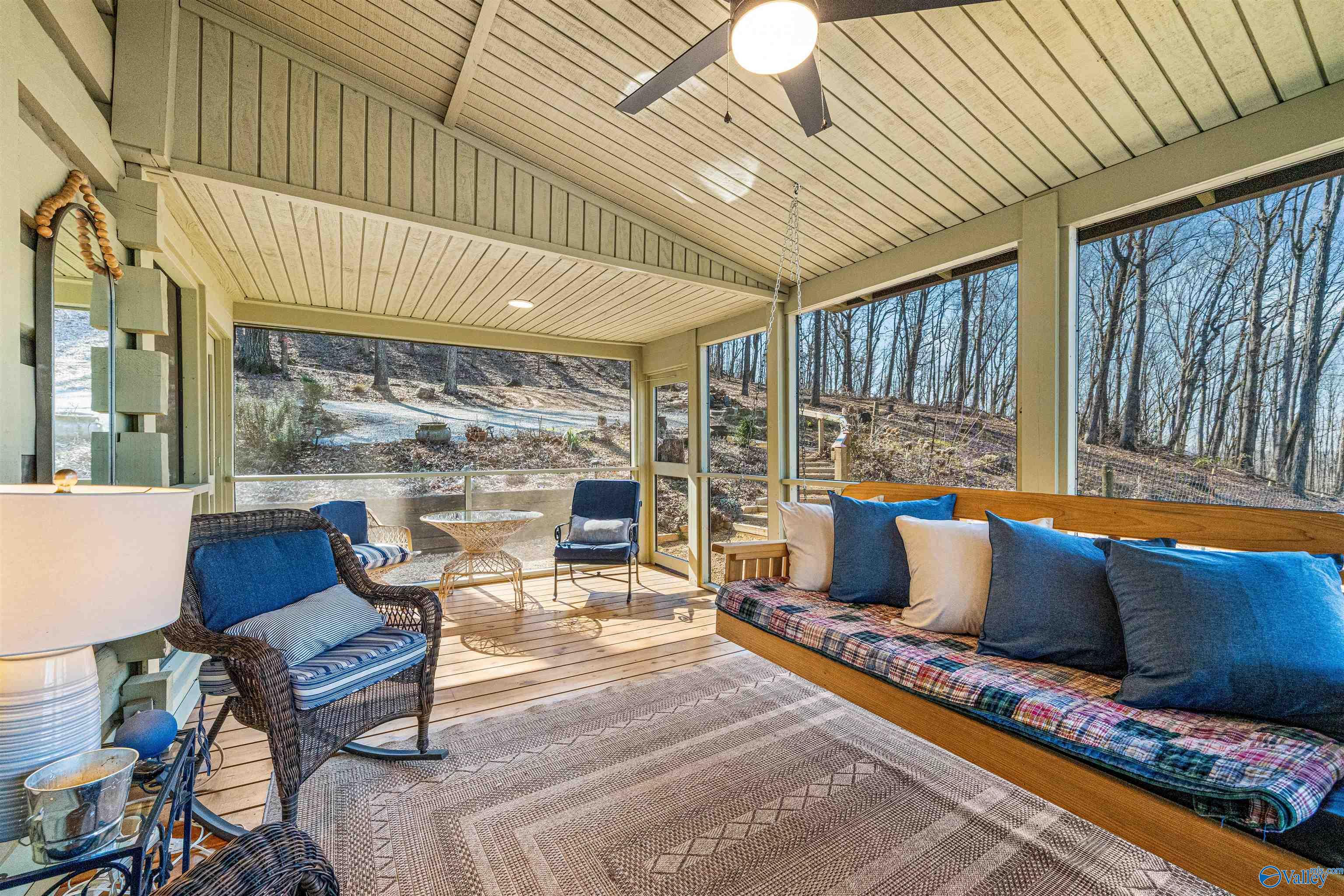 1076 County Road 81