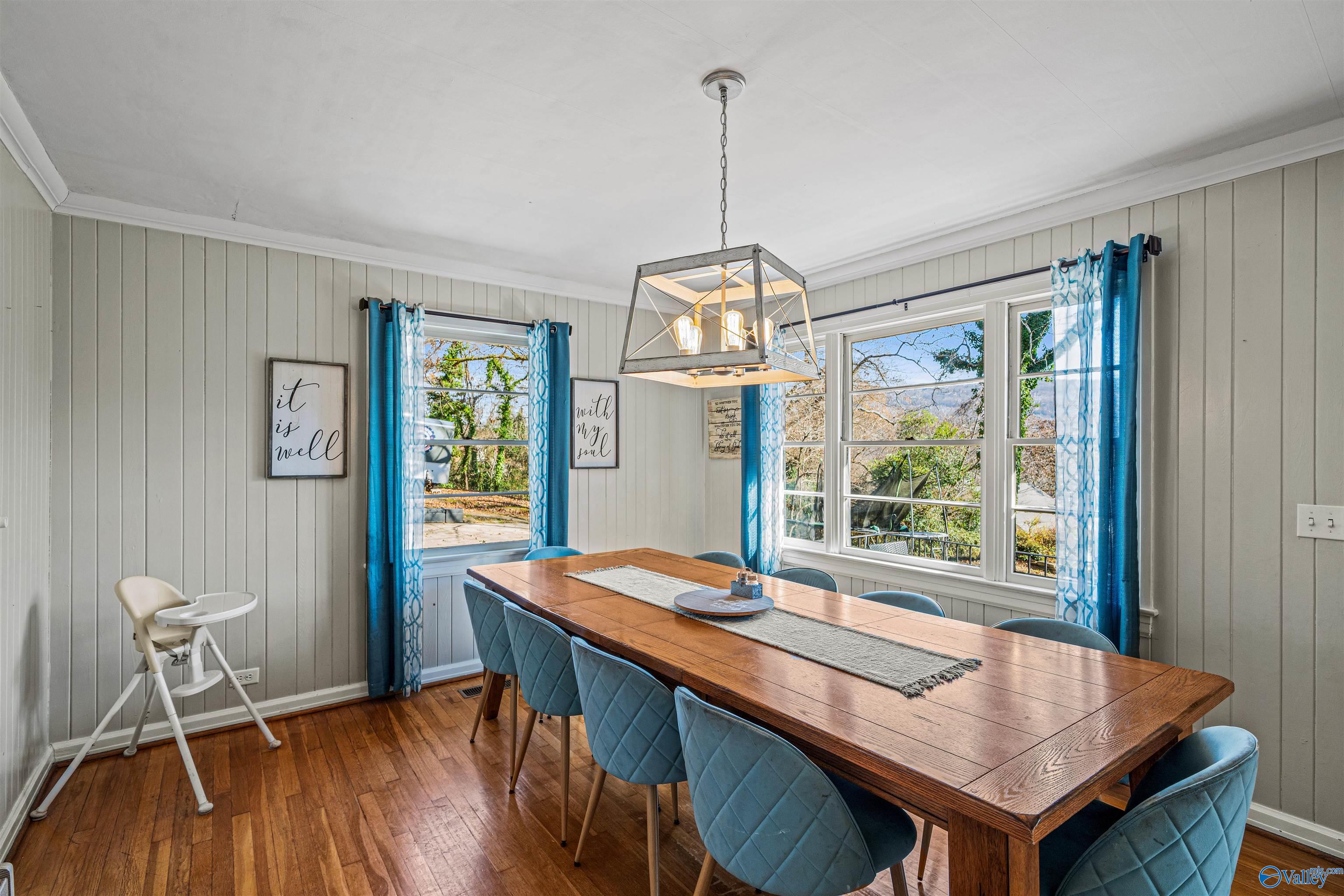 106 Rainbow Drive SW