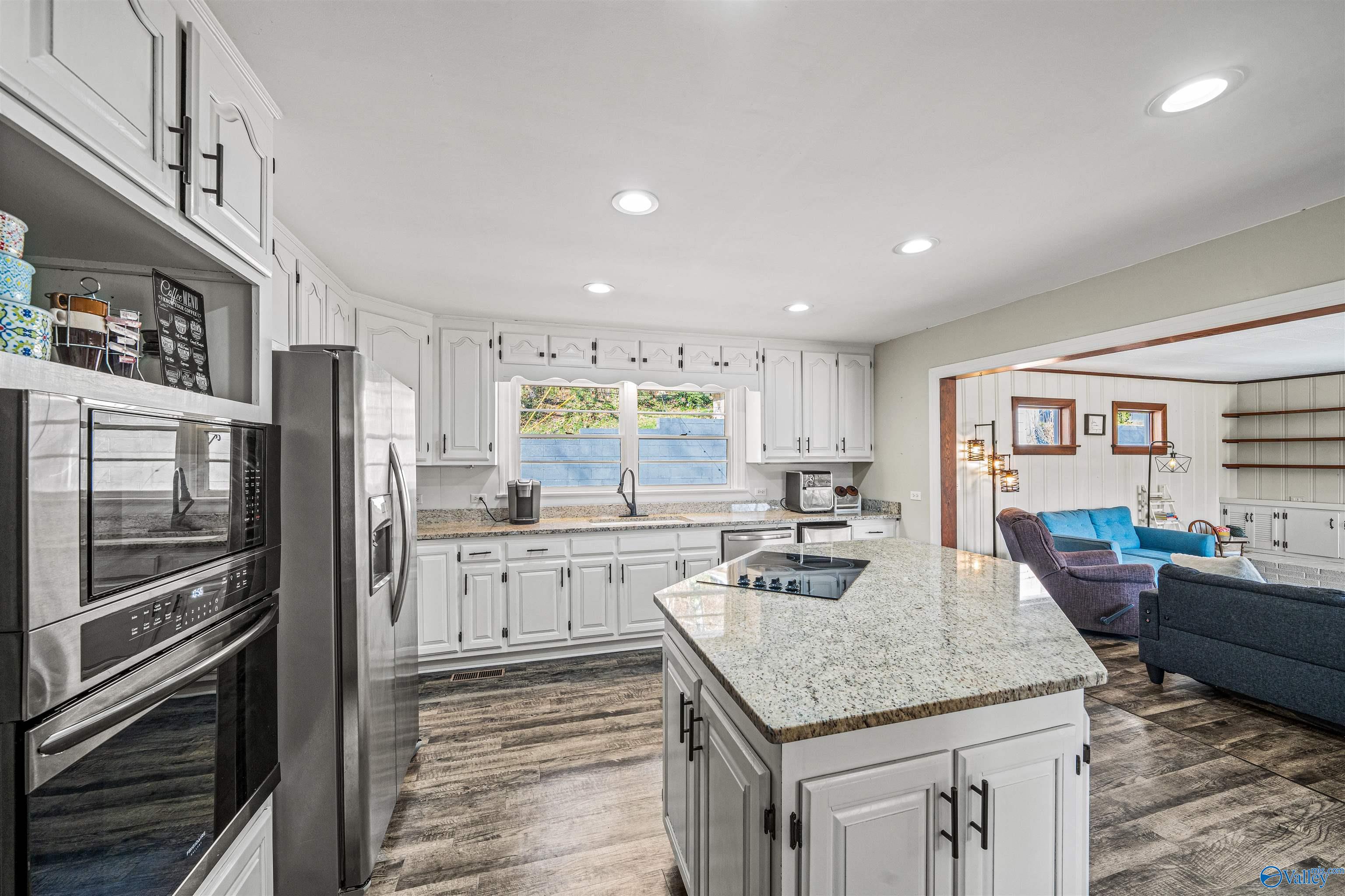 106 Rainbow Drive SW