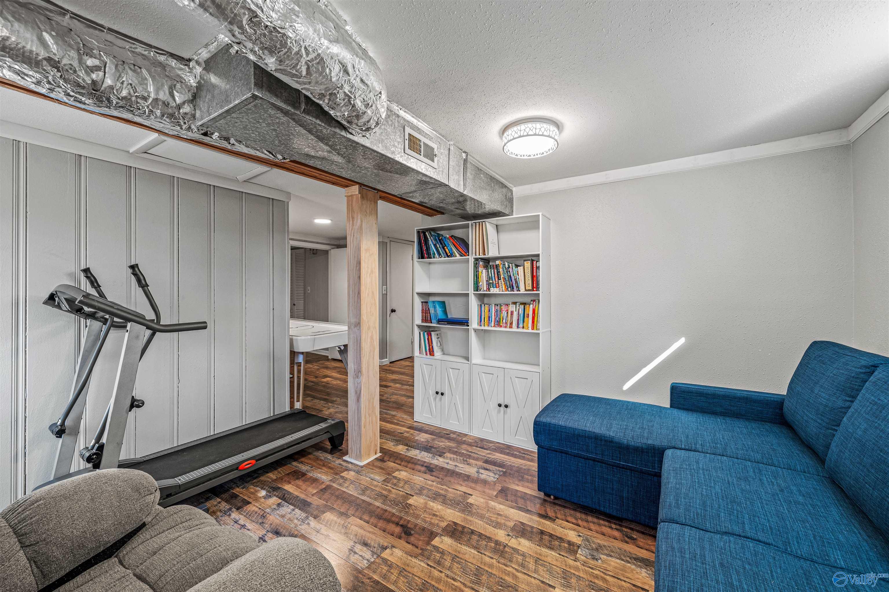 106 Rainbow Drive SW