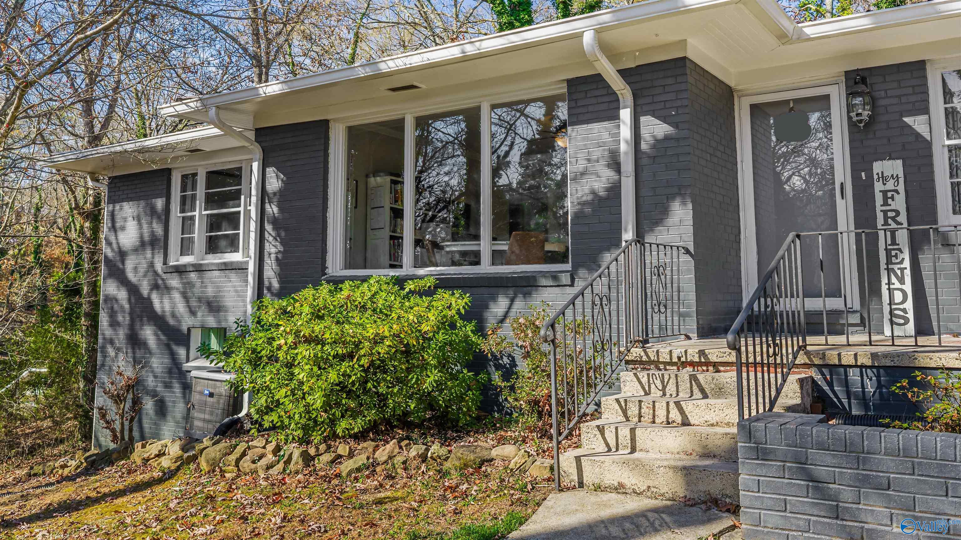 106 Rainbow Drive SW