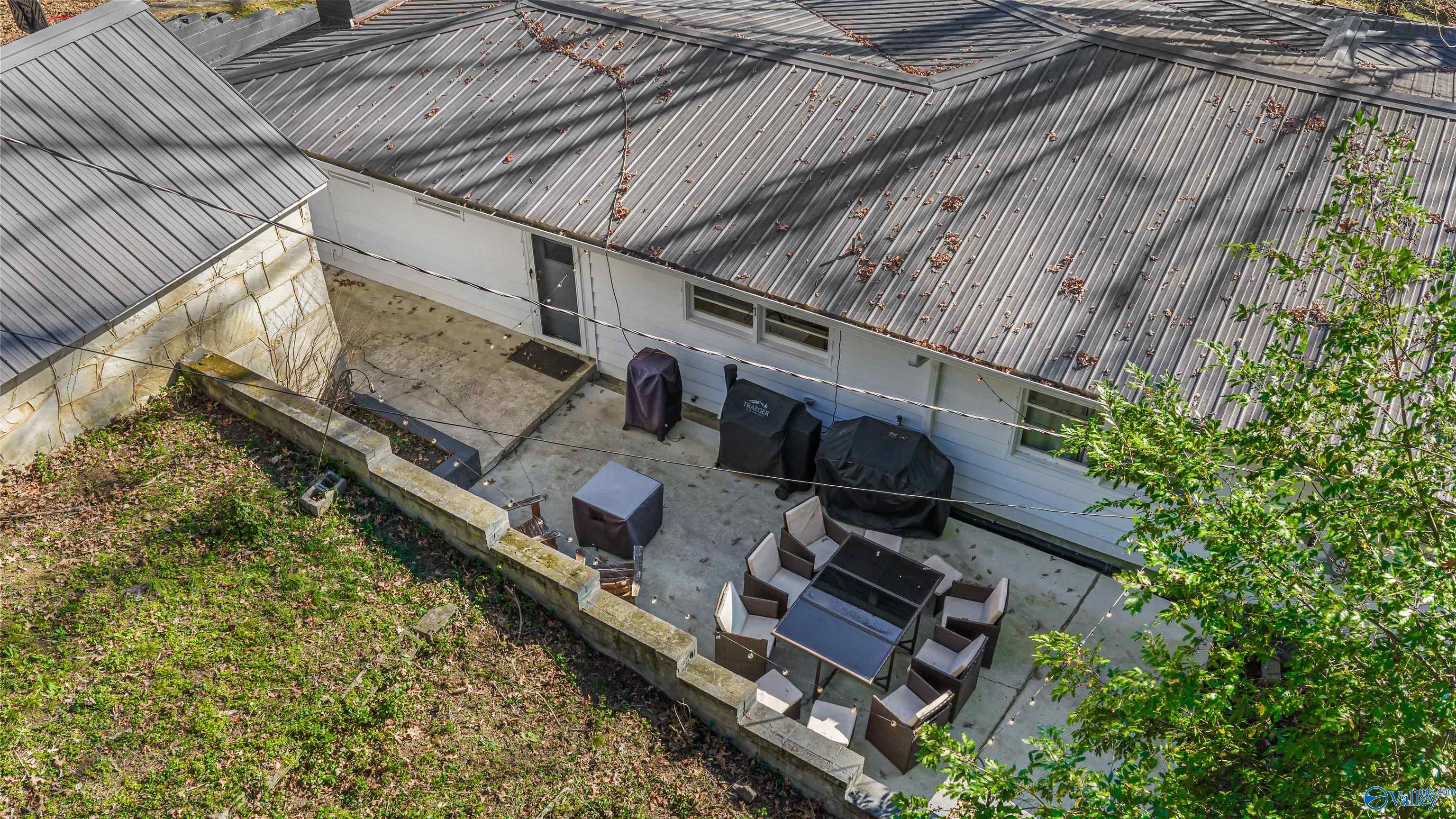 106 Rainbow Drive SW