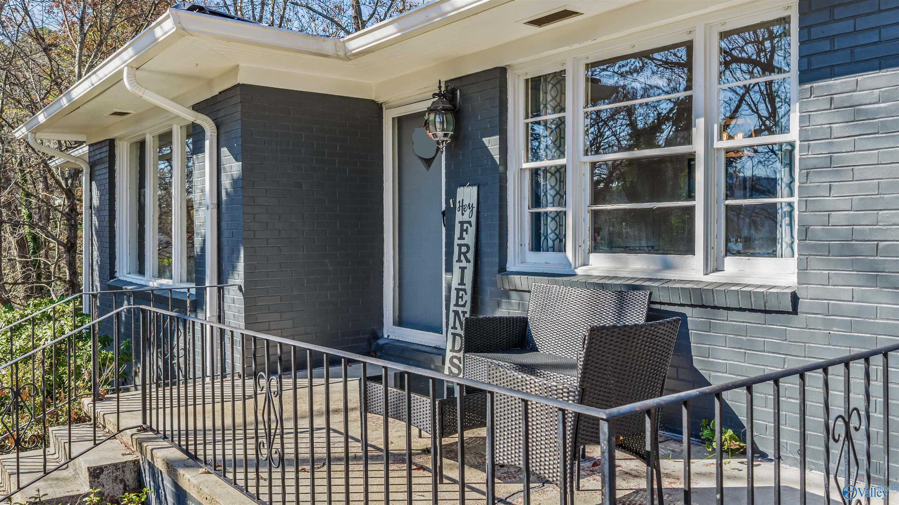 106 Rainbow Drive SW