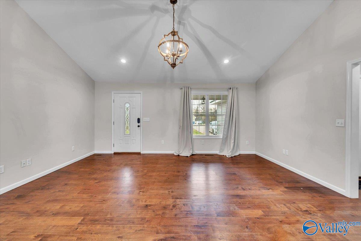 193 Keef Avenue