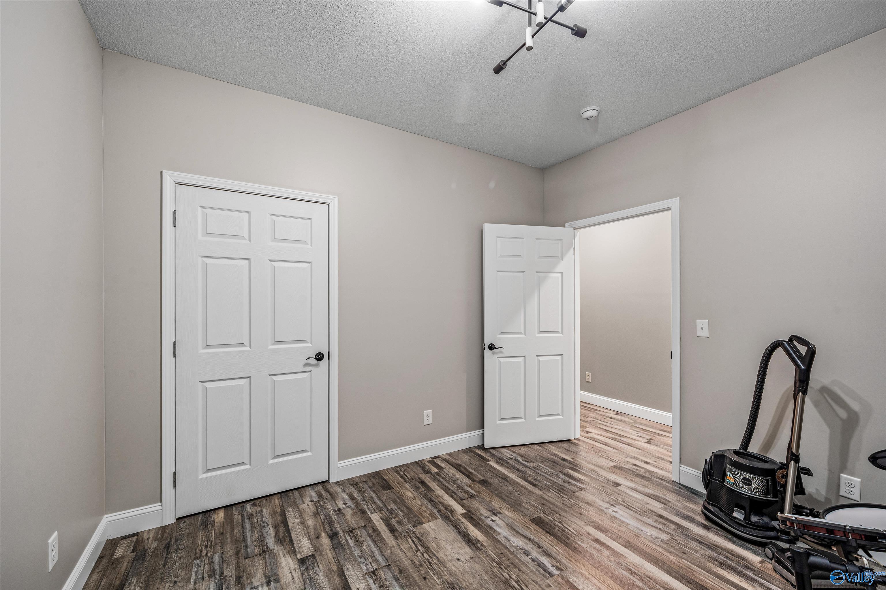 3364 Magnolia Drive