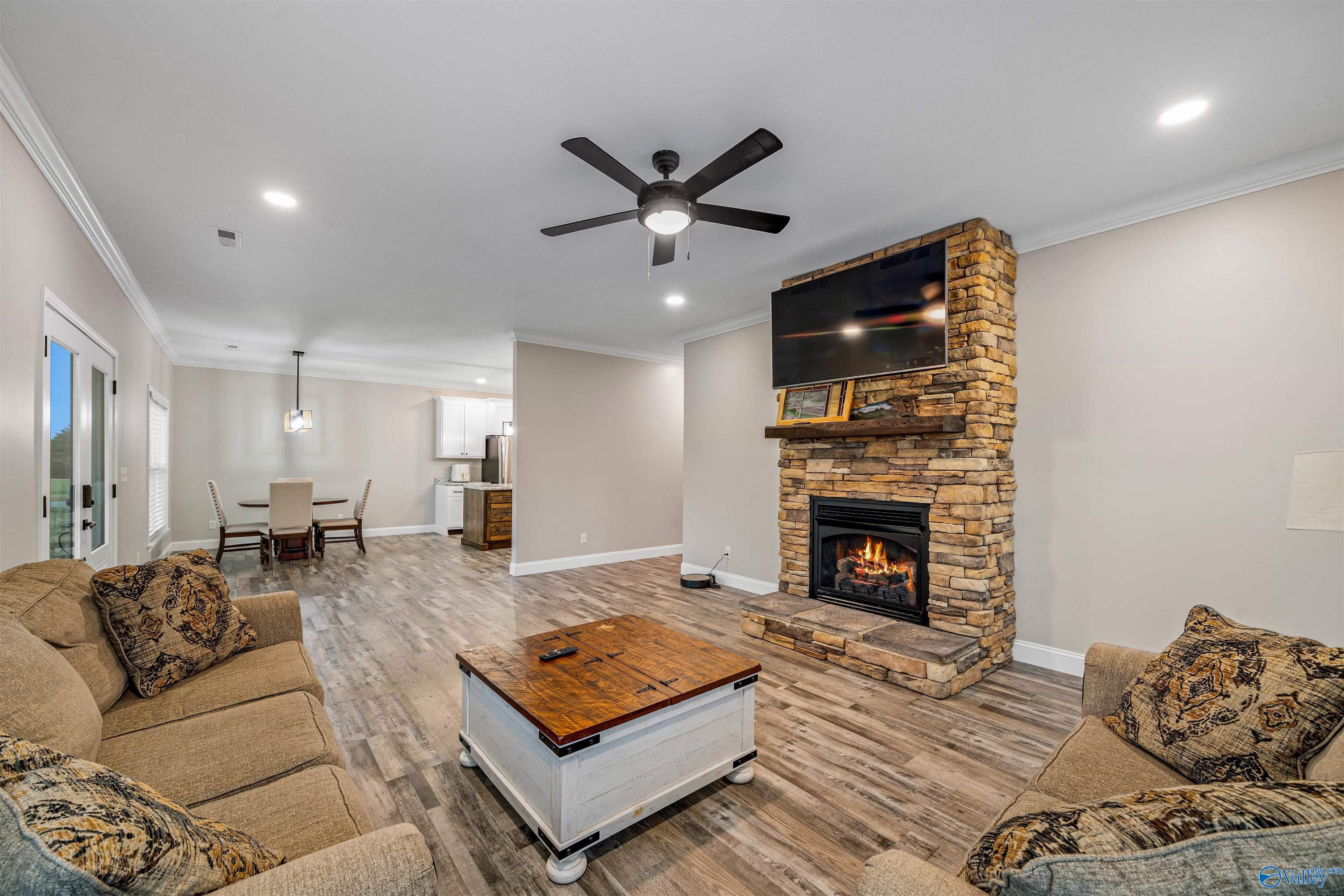3364 Magnolia Drive