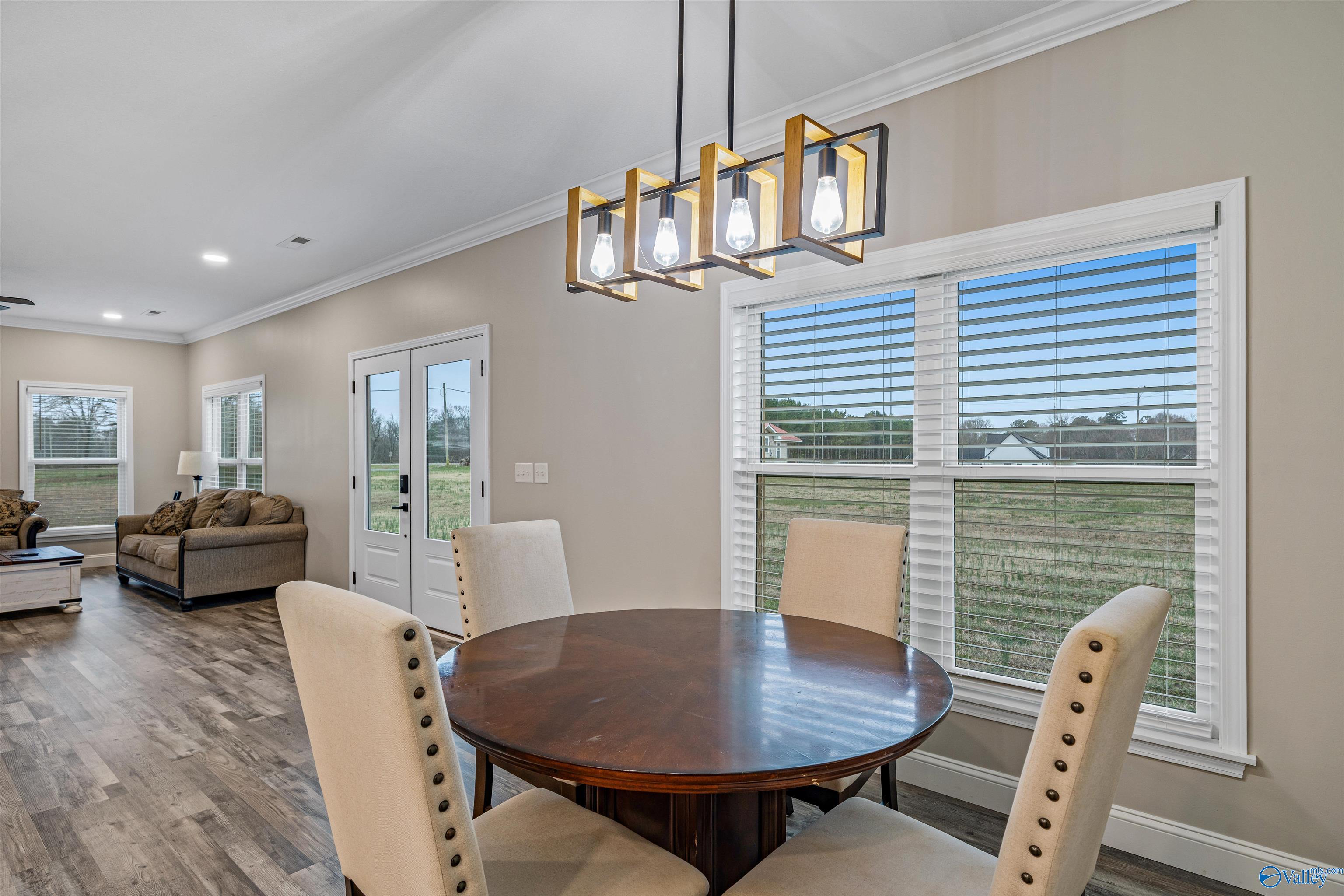 3364 Magnolia Drive