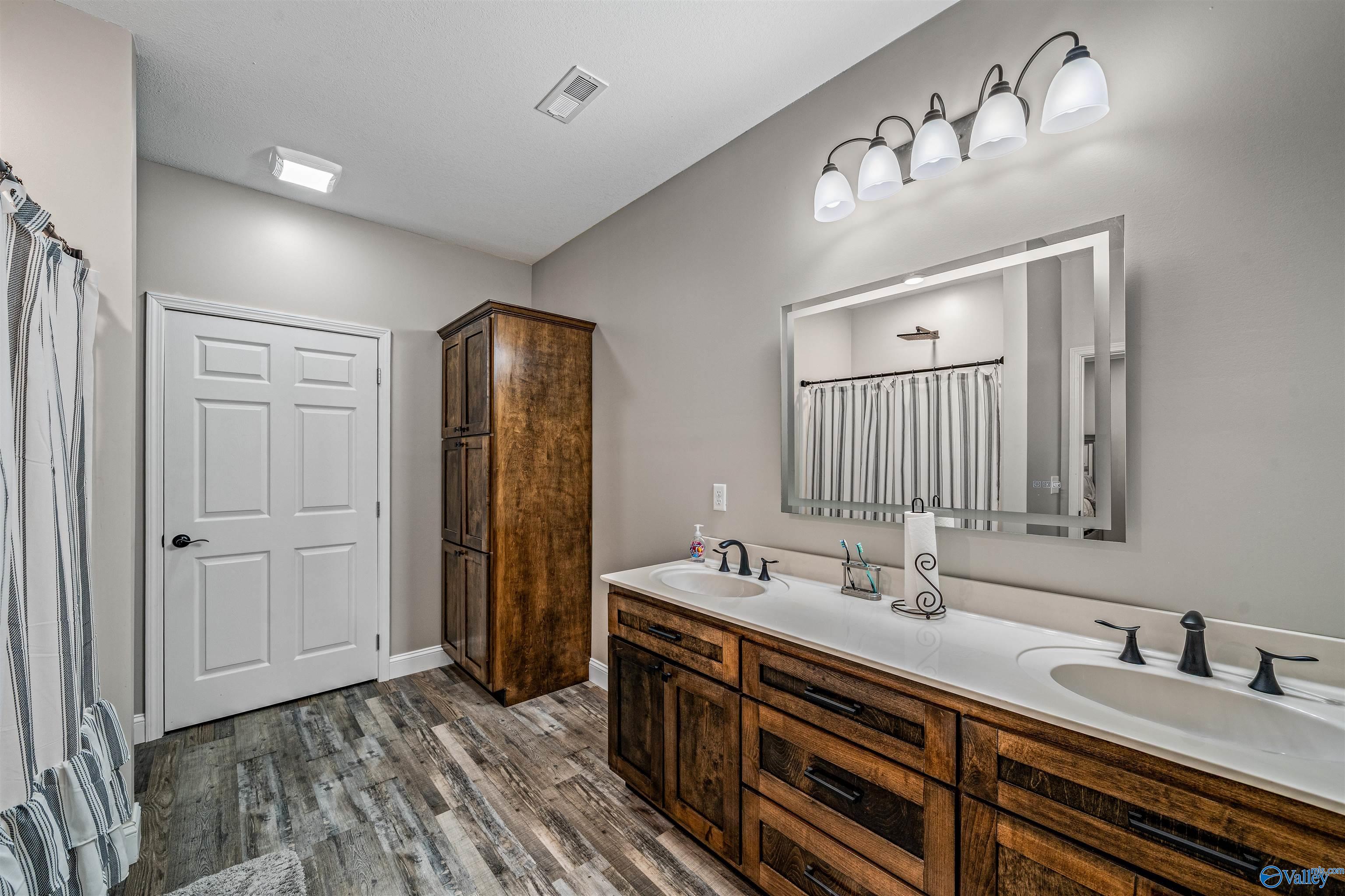 3364 Magnolia Drive
