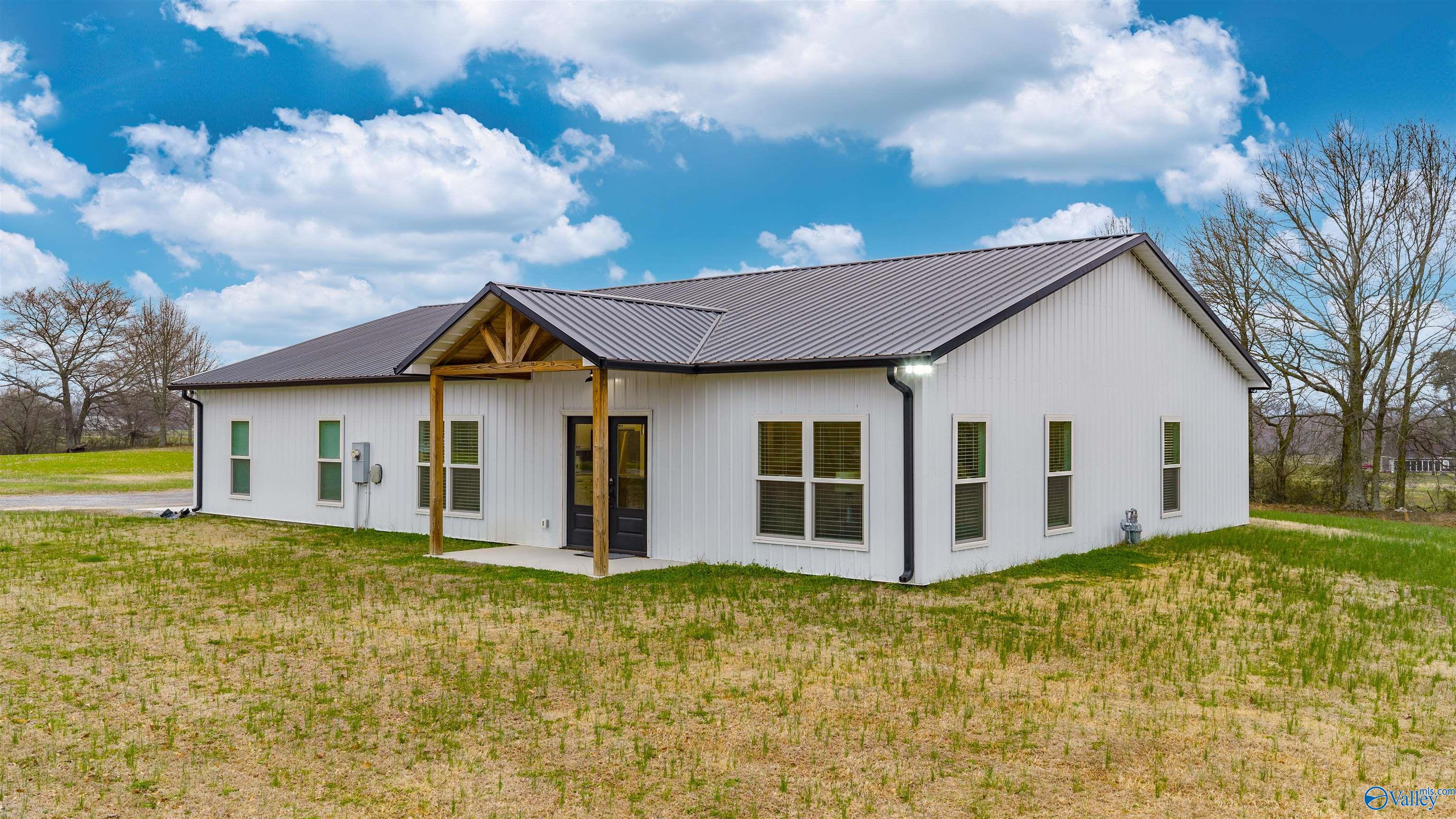 3364 Magnolia Drive
