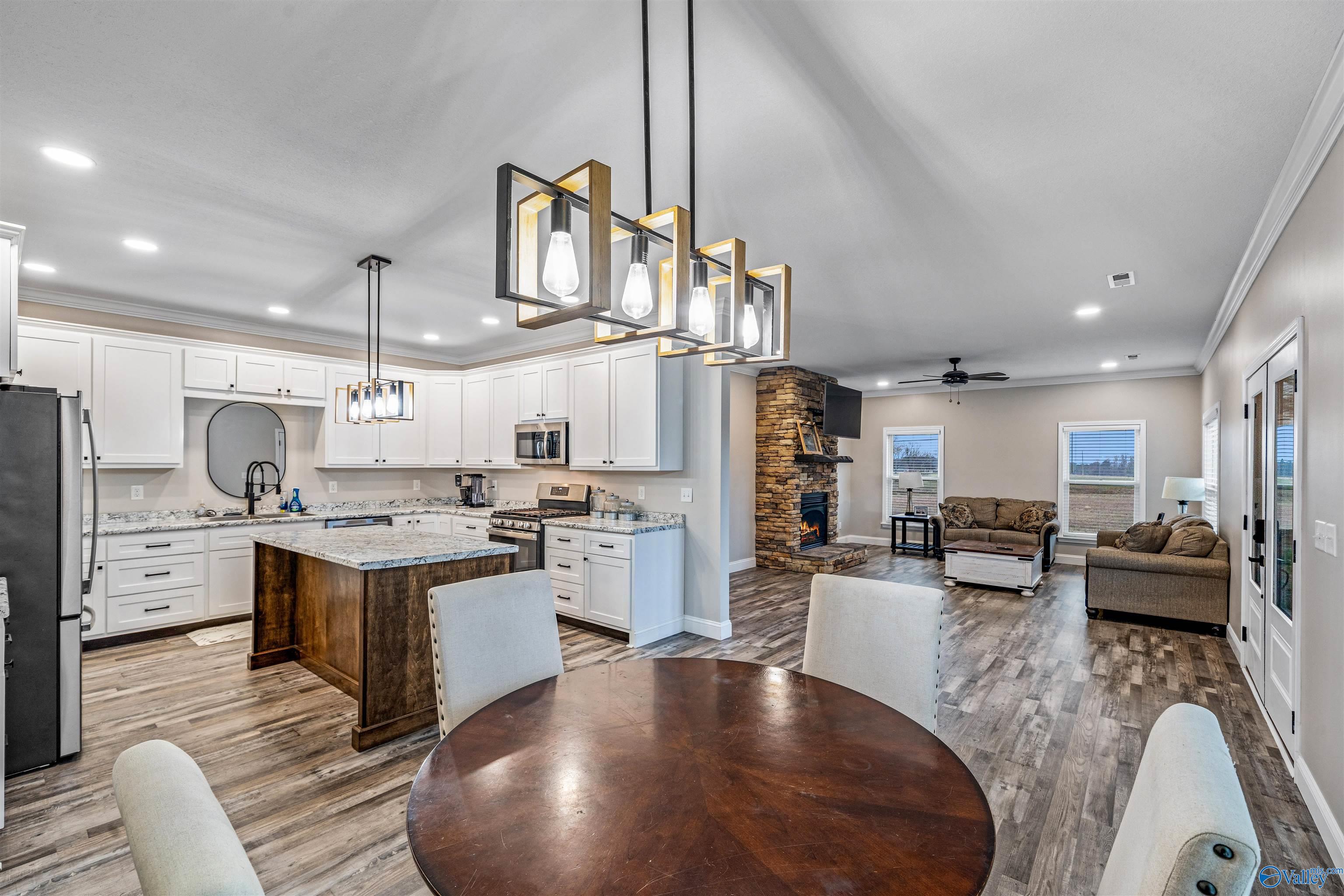 3364 Magnolia Drive