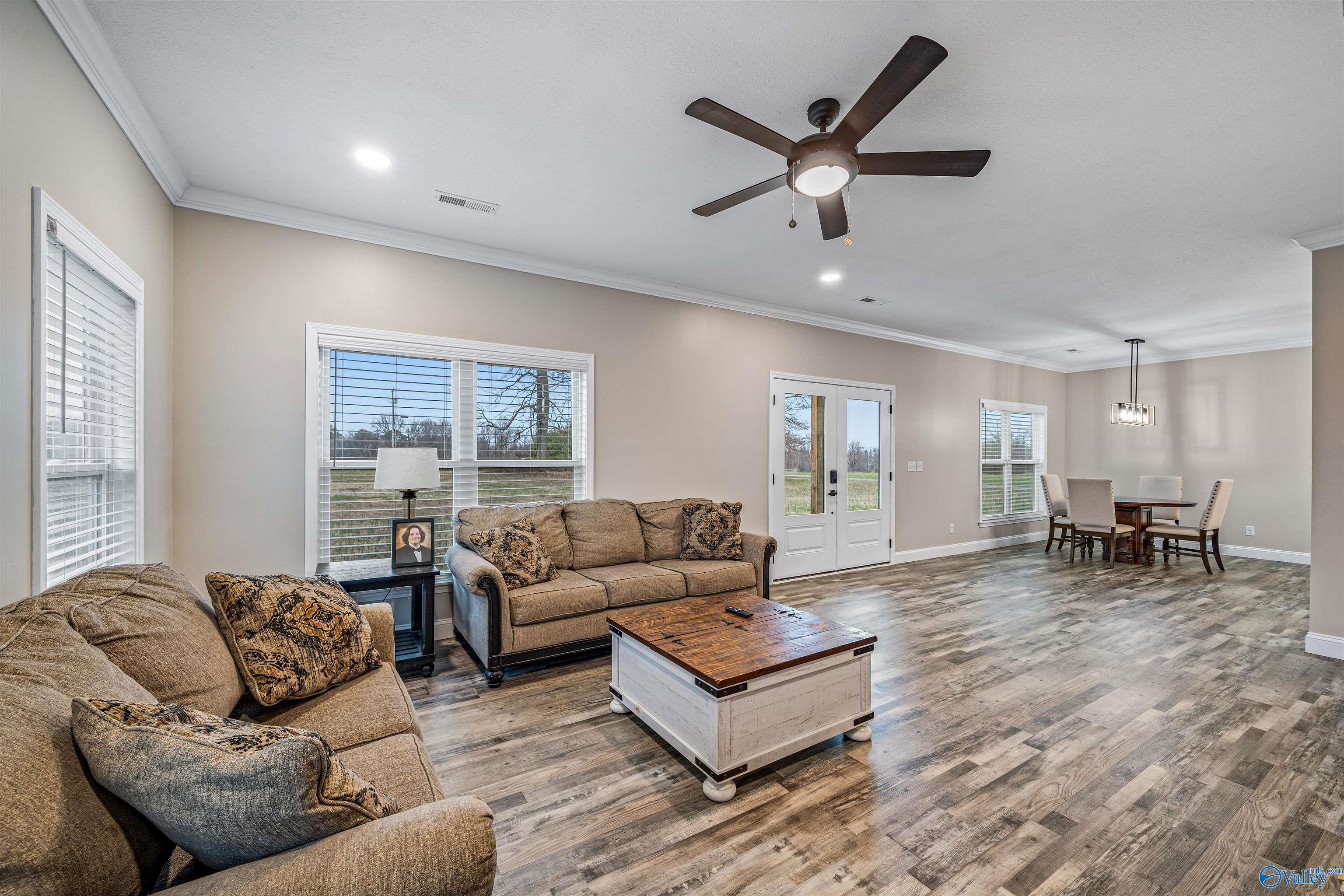3364 Magnolia Drive
