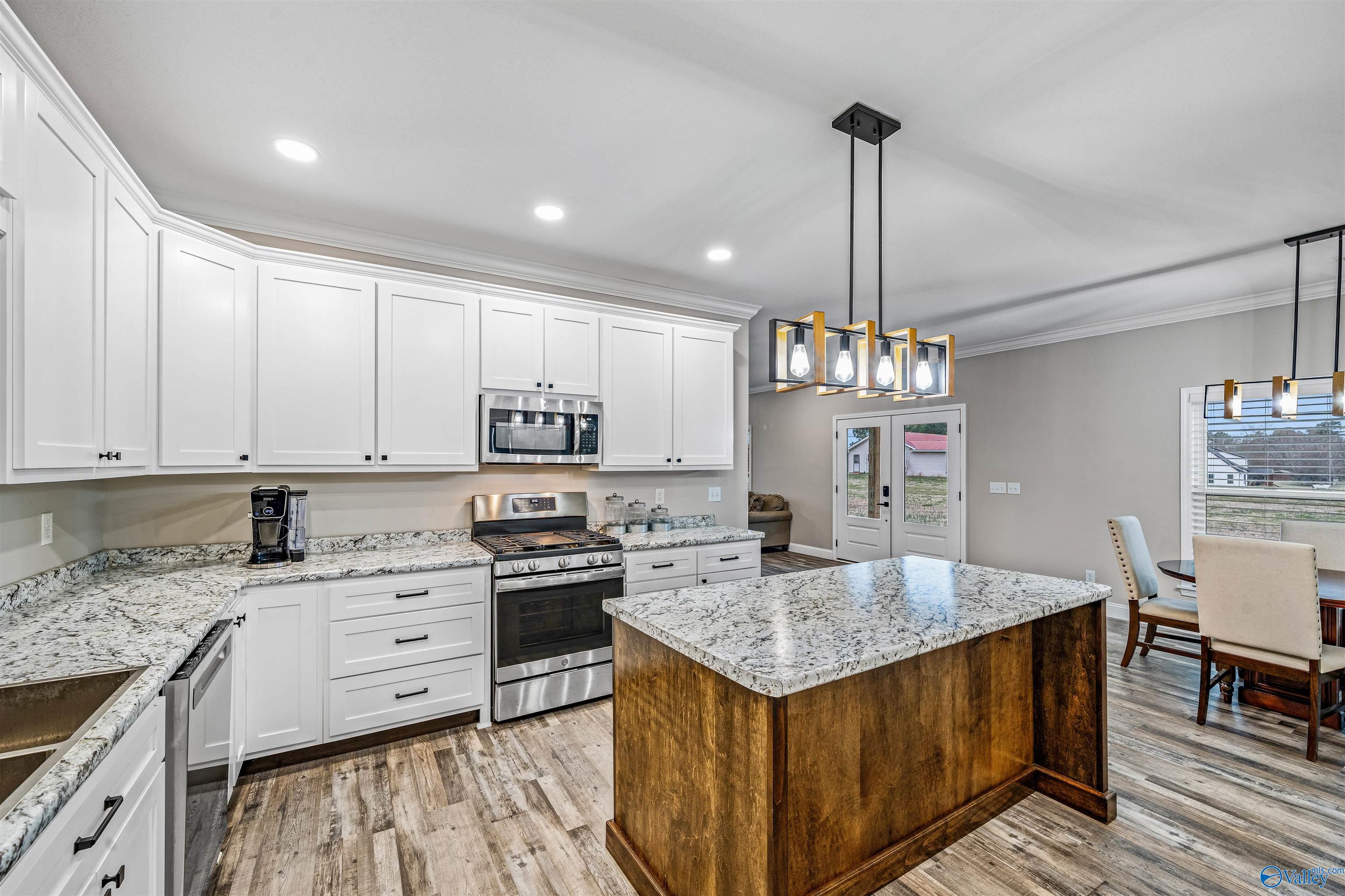 3364 Magnolia Drive