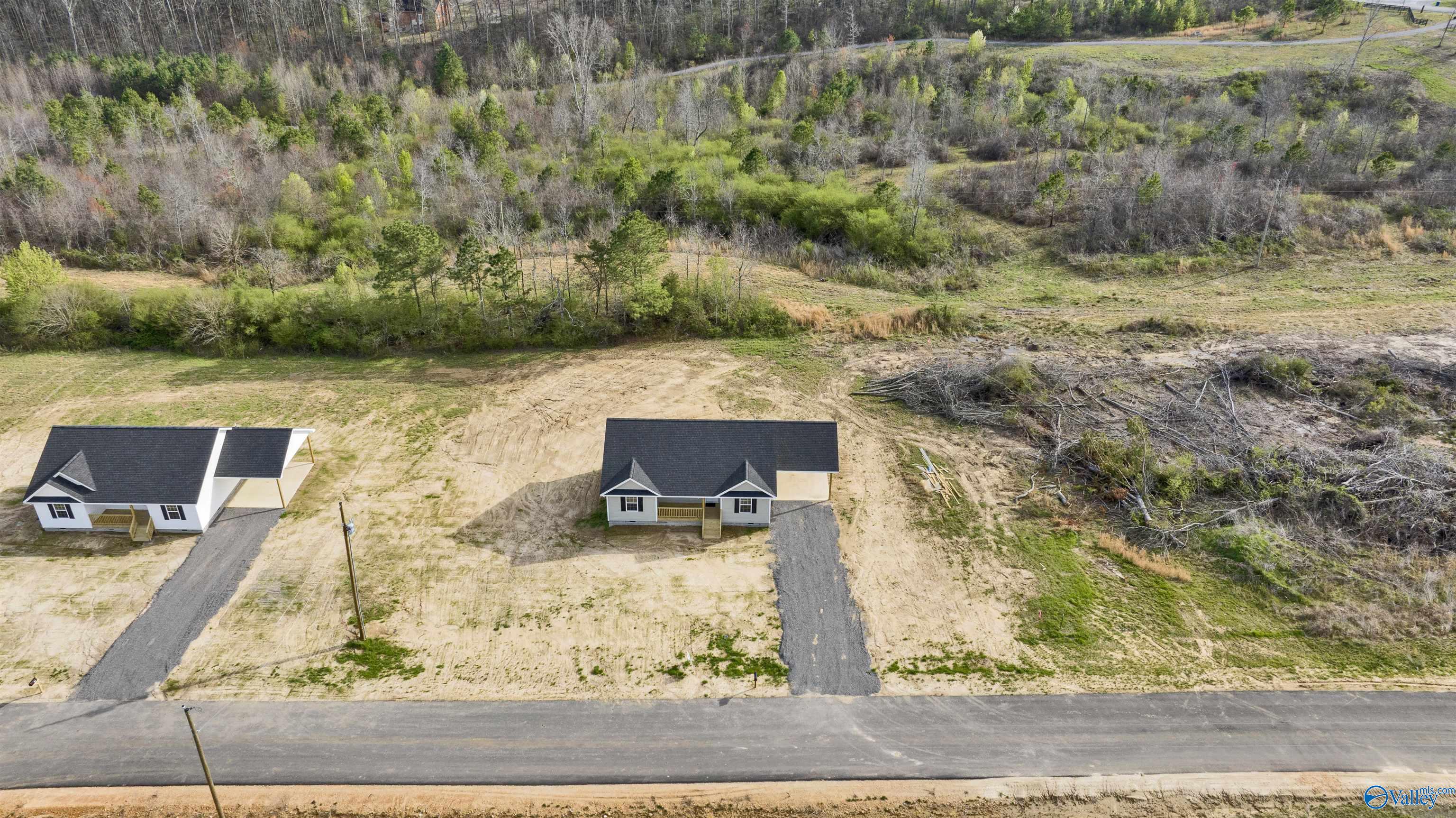 415 County Road 460