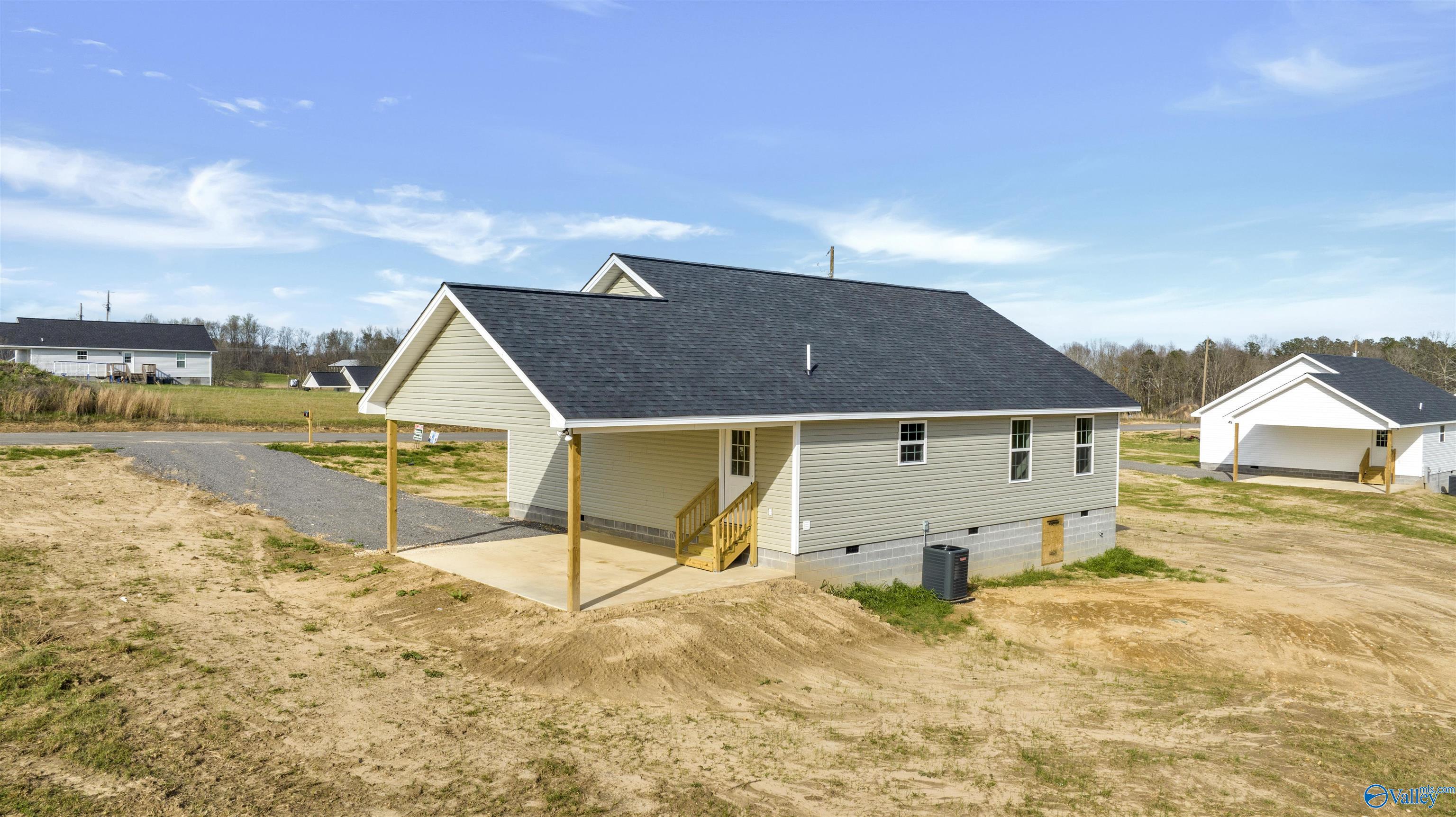 415 County Road 460