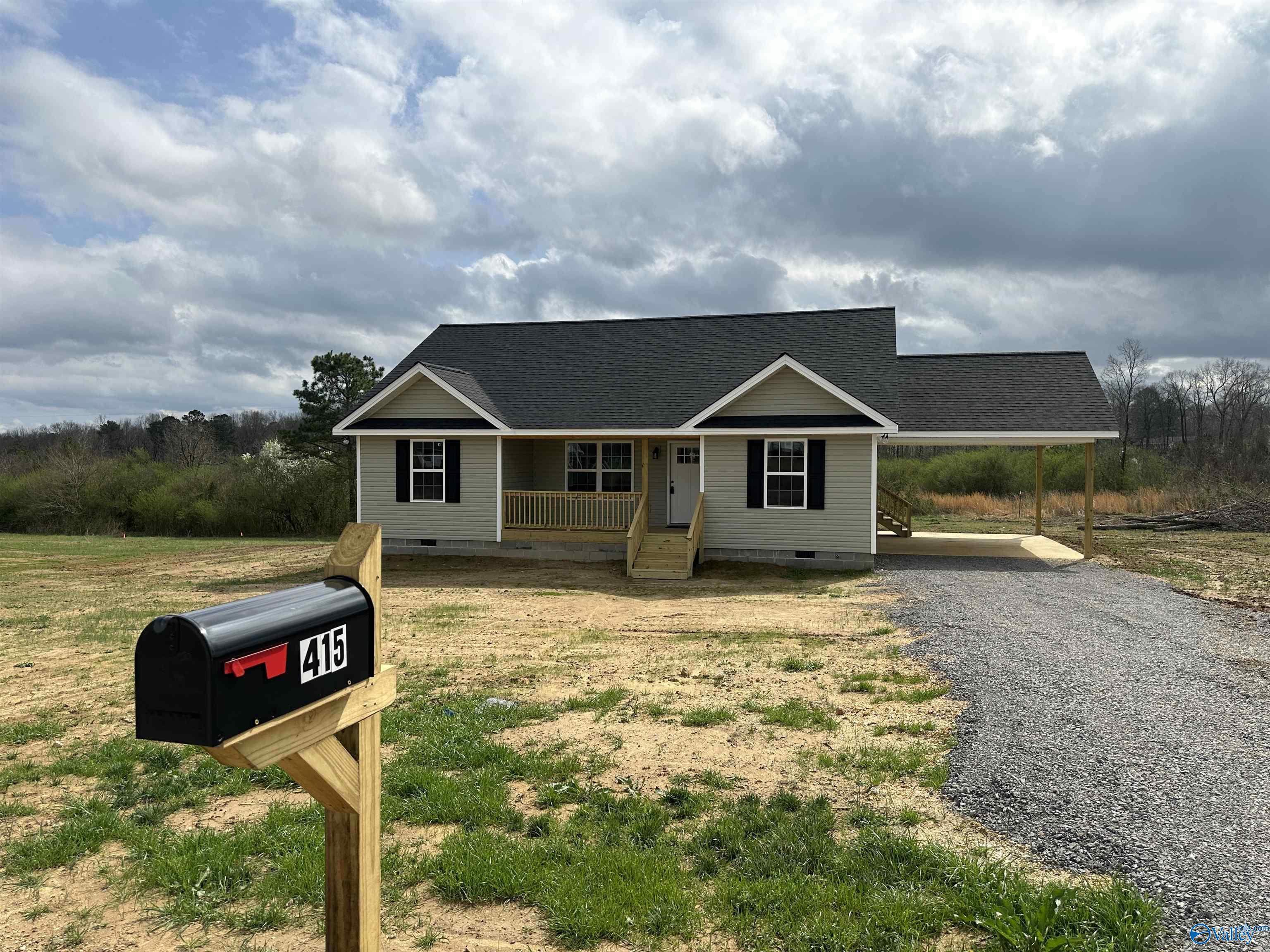 415 County Road 460