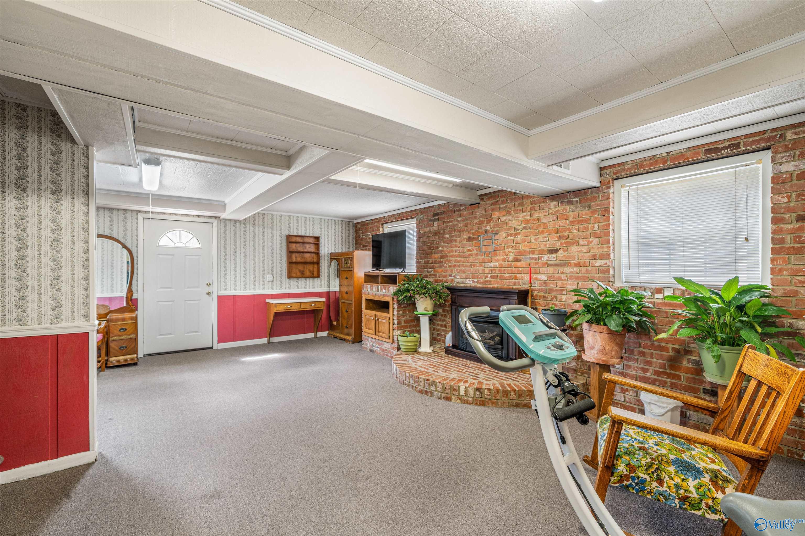 214 45th Street
