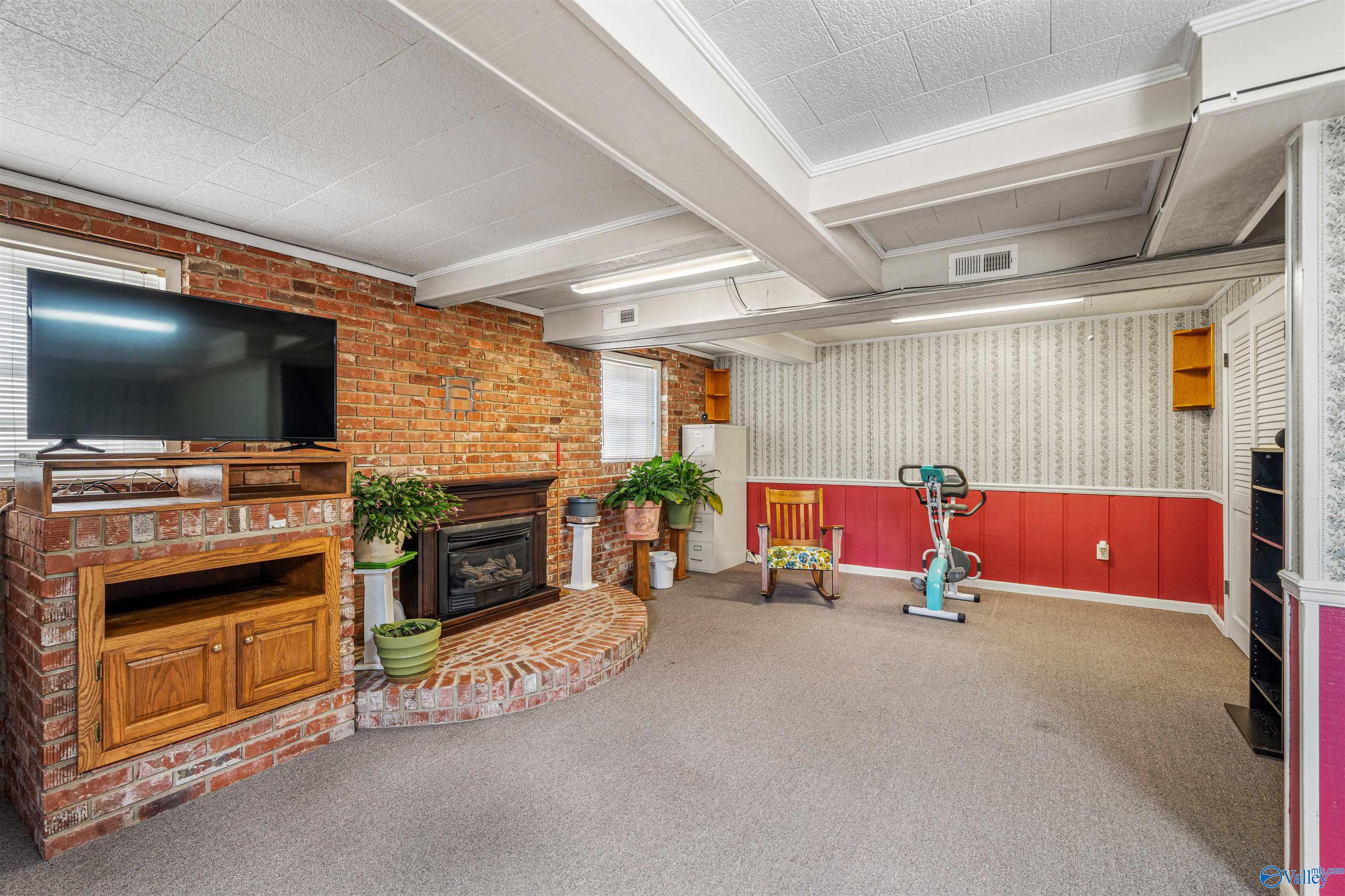 214 45th Street