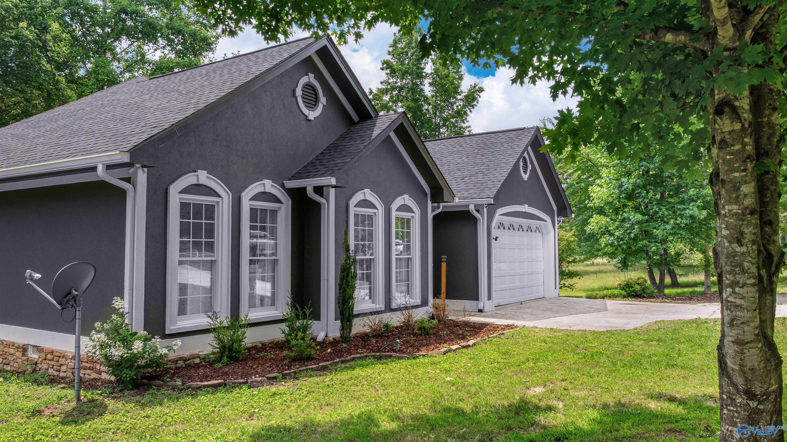 4393 County Road 106