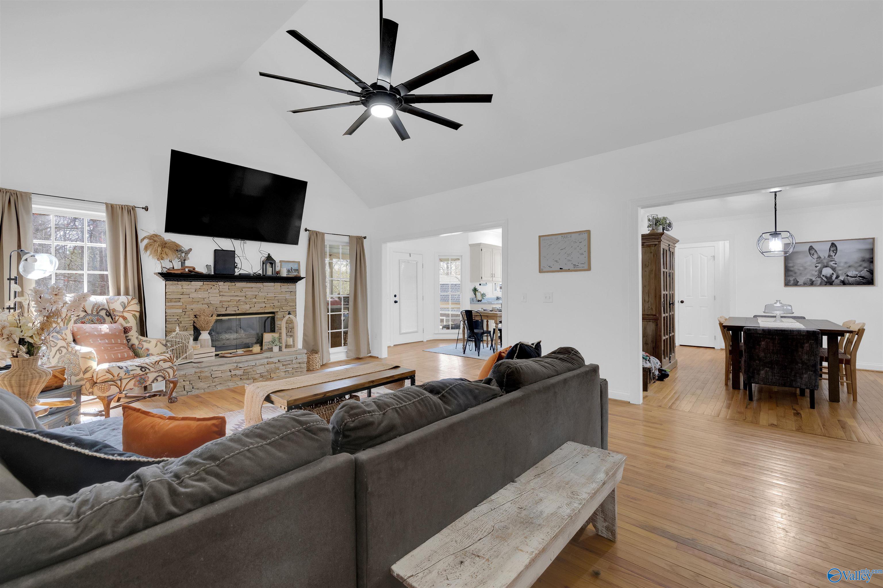 4393 County Road 106