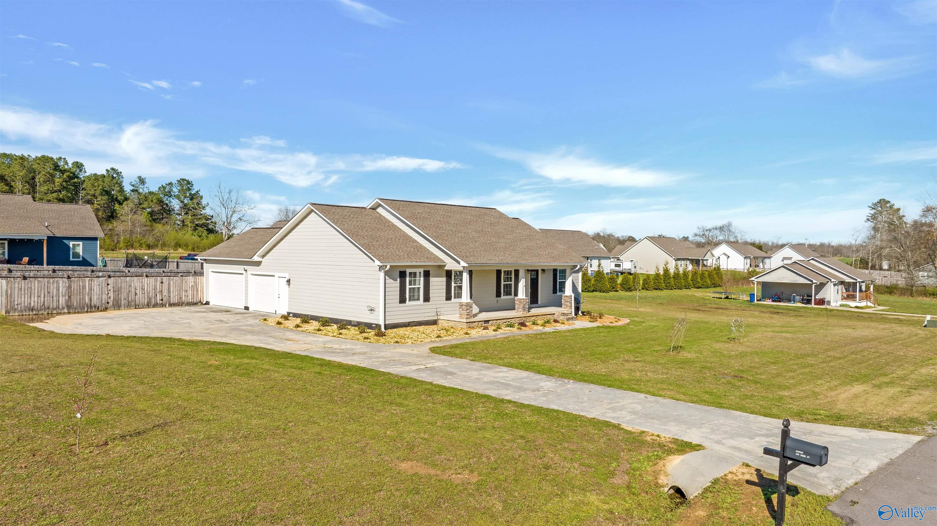 170 Deer Street