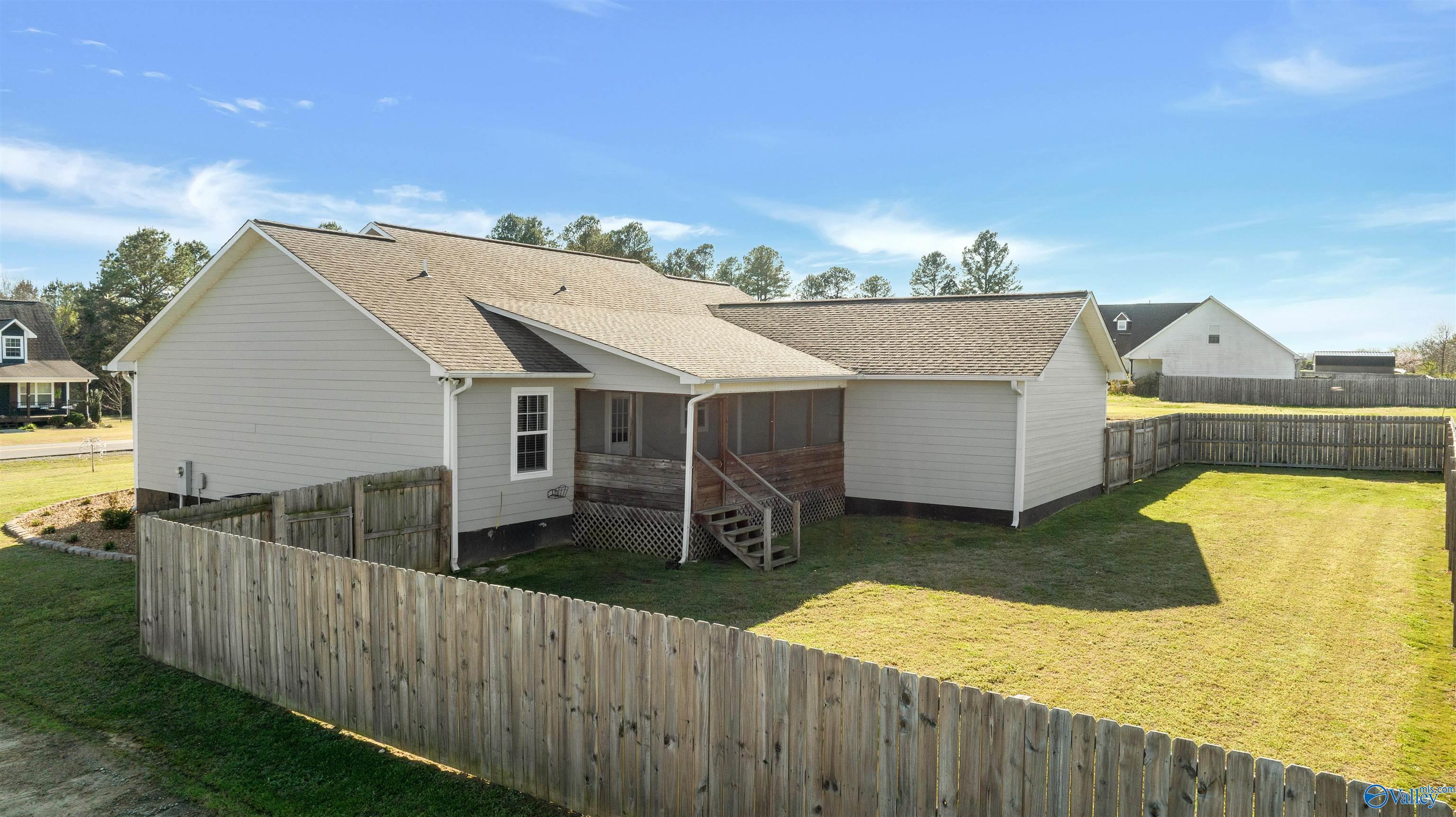 170 Deer Street