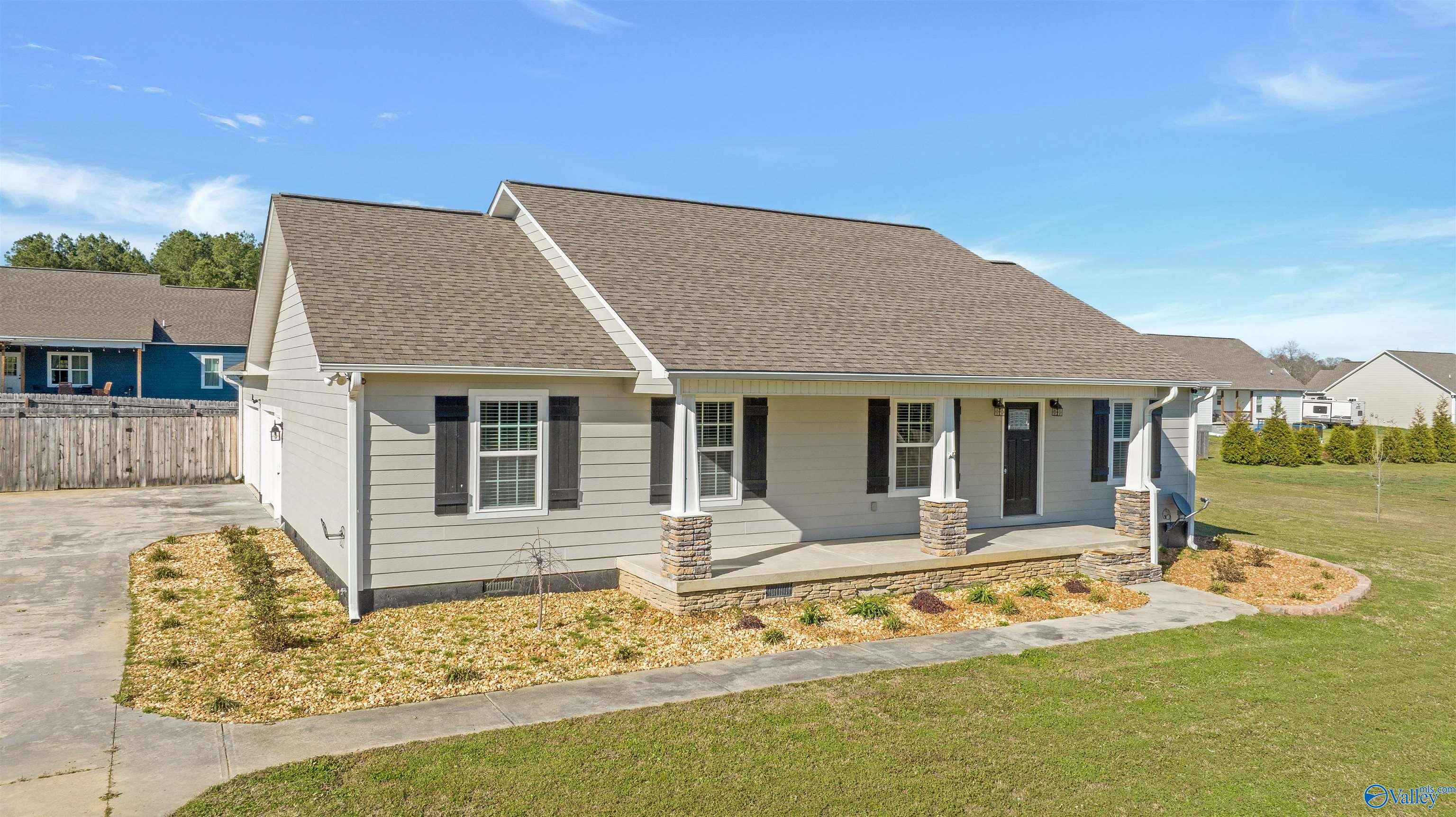 170 Deer Street