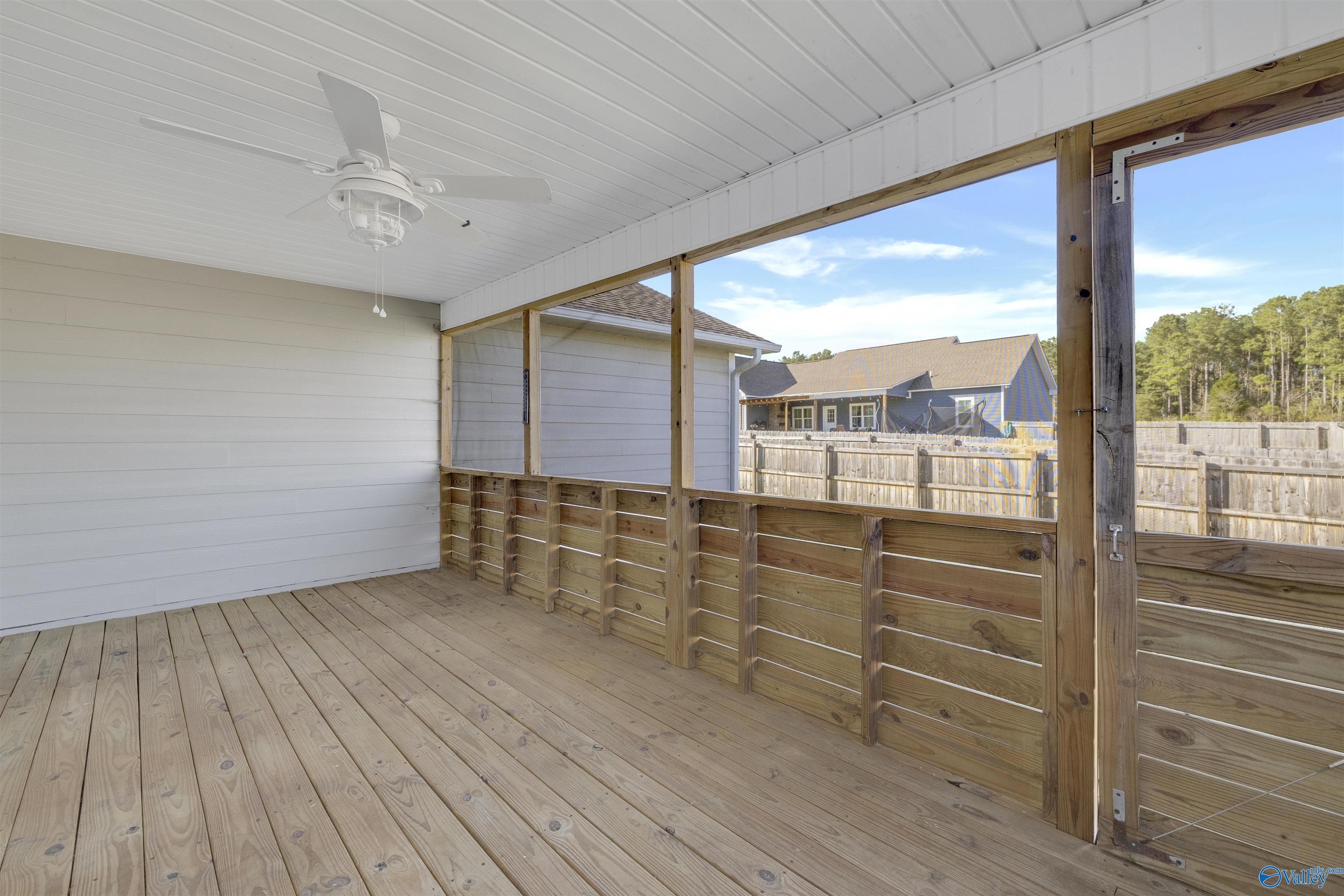 170 Deer Street