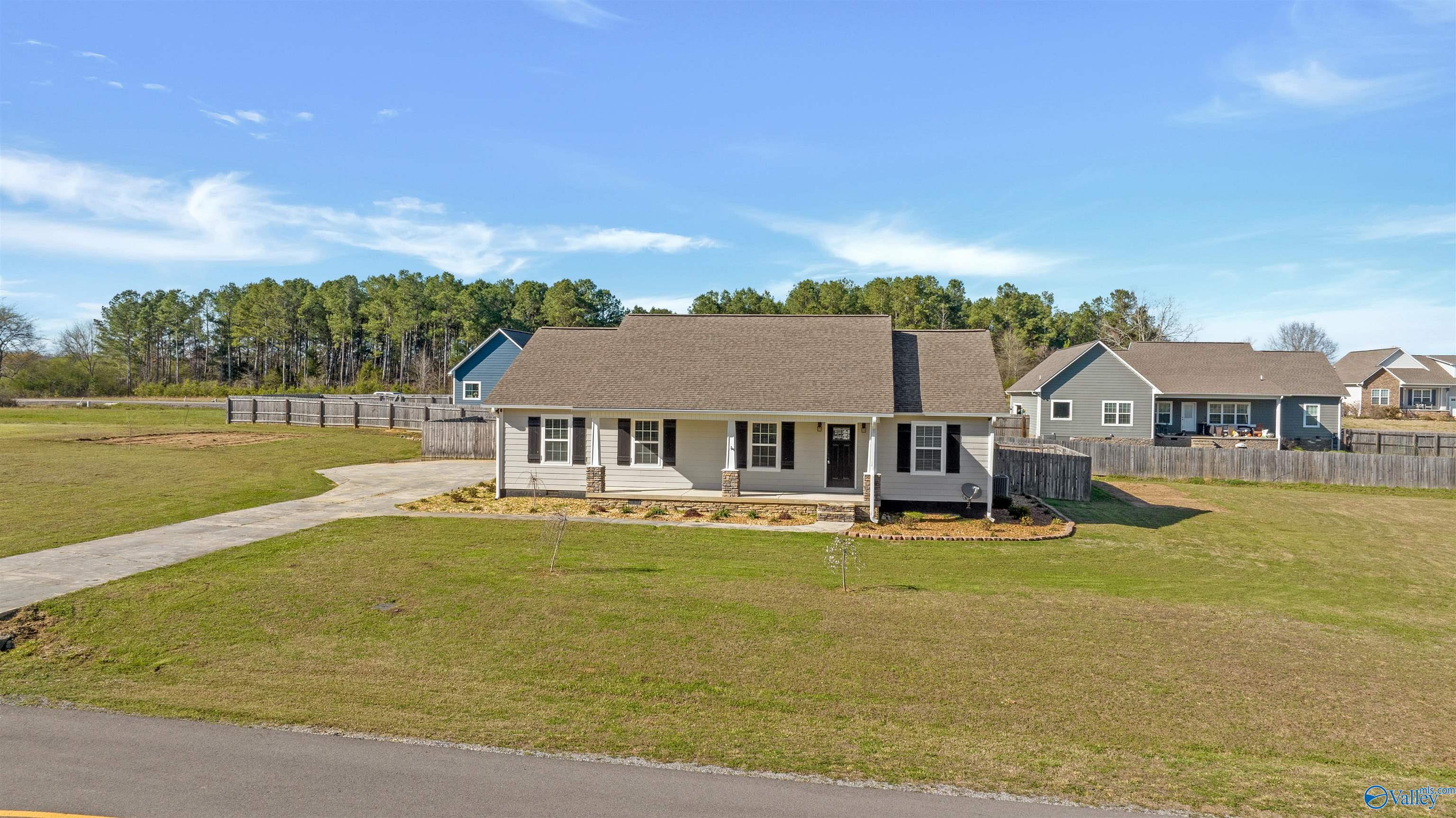 170 Deer Street