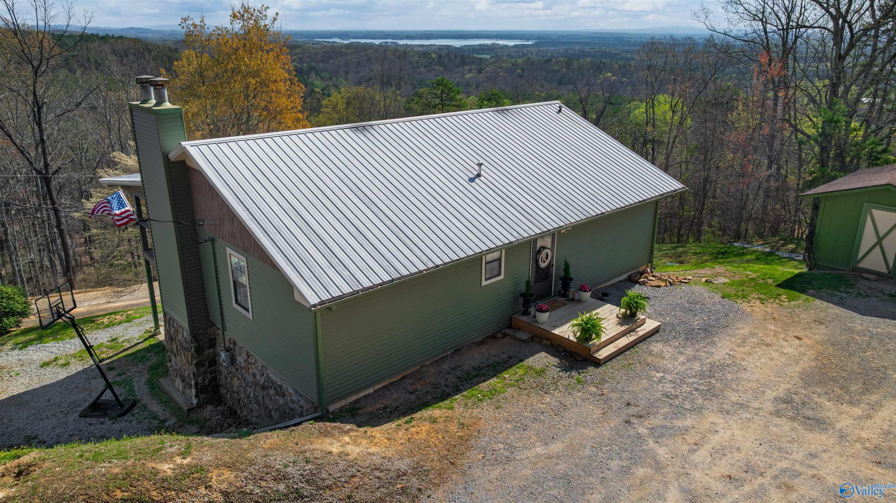 835 Owens Switch Road