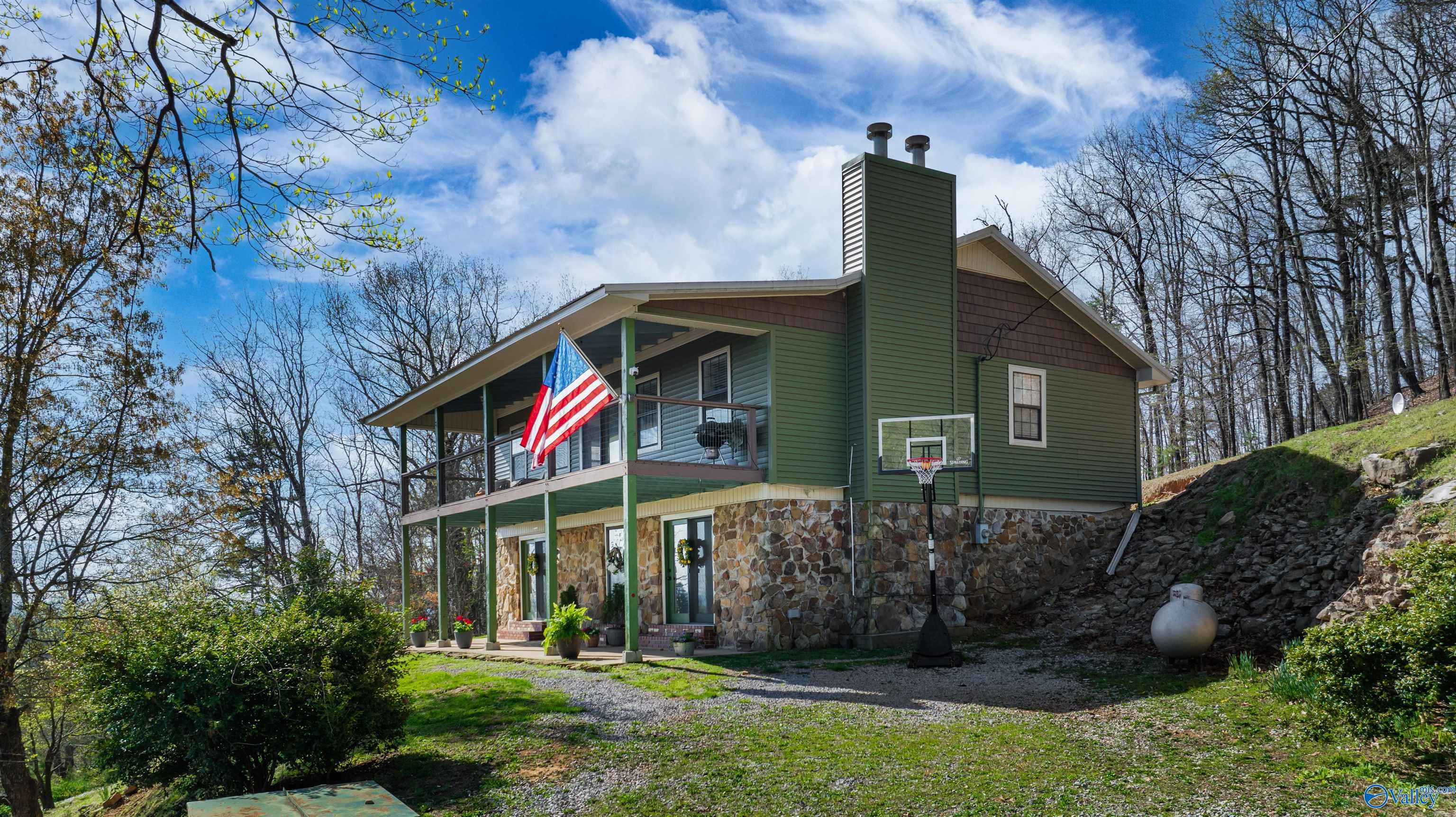 835 Owens Switch Road