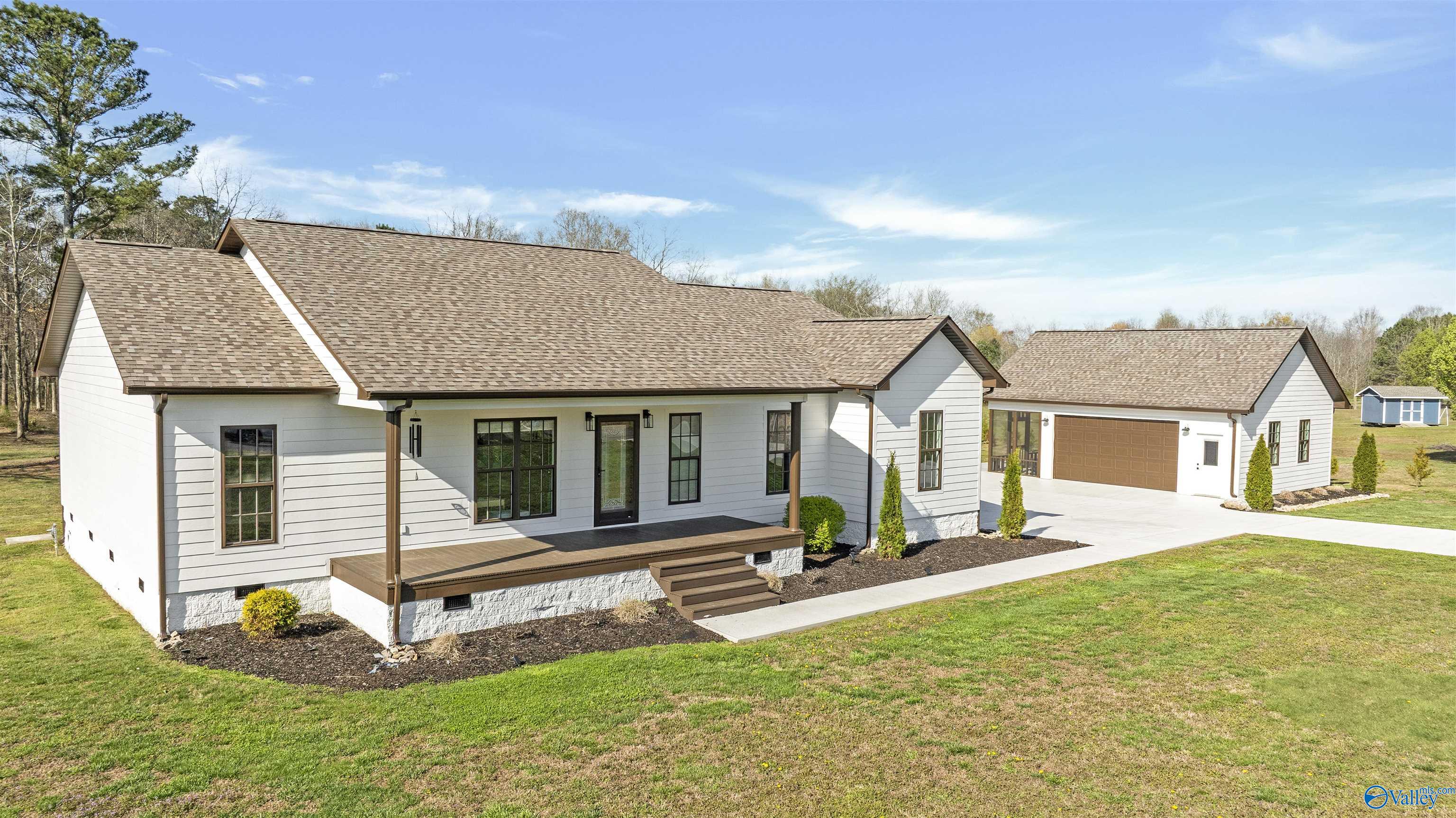 101 Pebble Lane