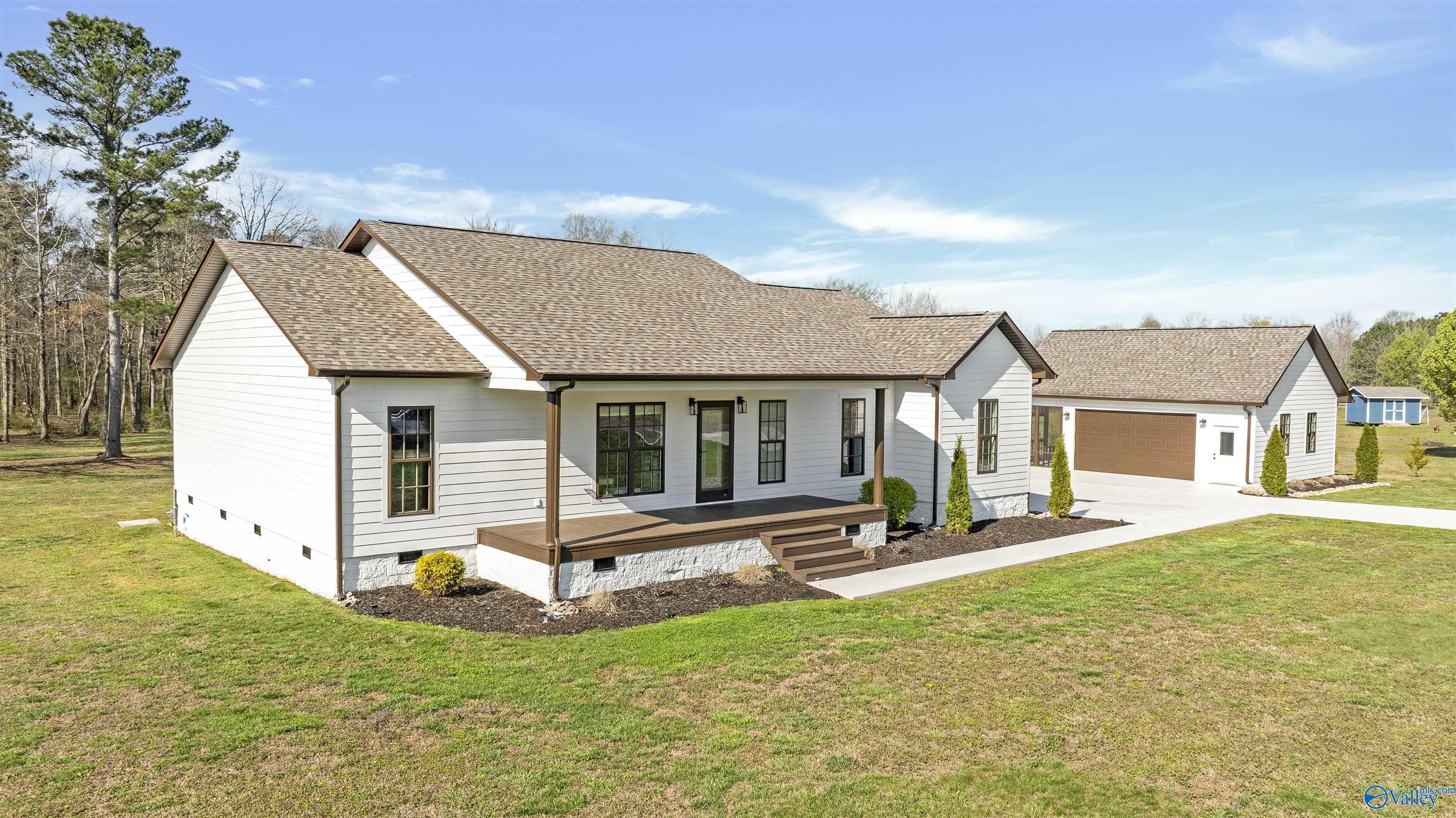 101 Pebble Lane