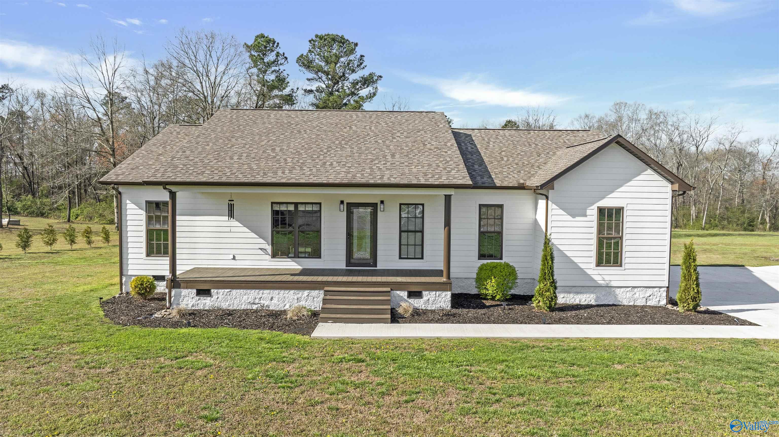101 Pebble Lane