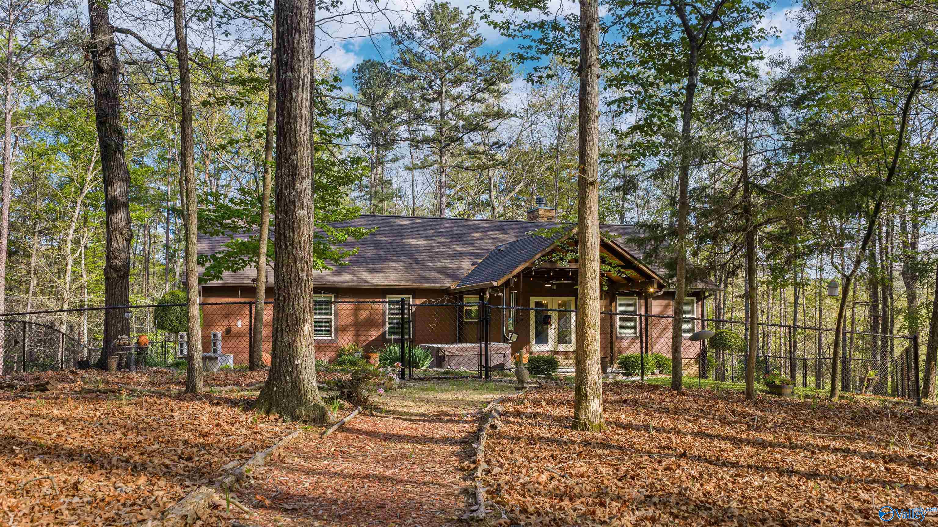 3300 Hardinger Road