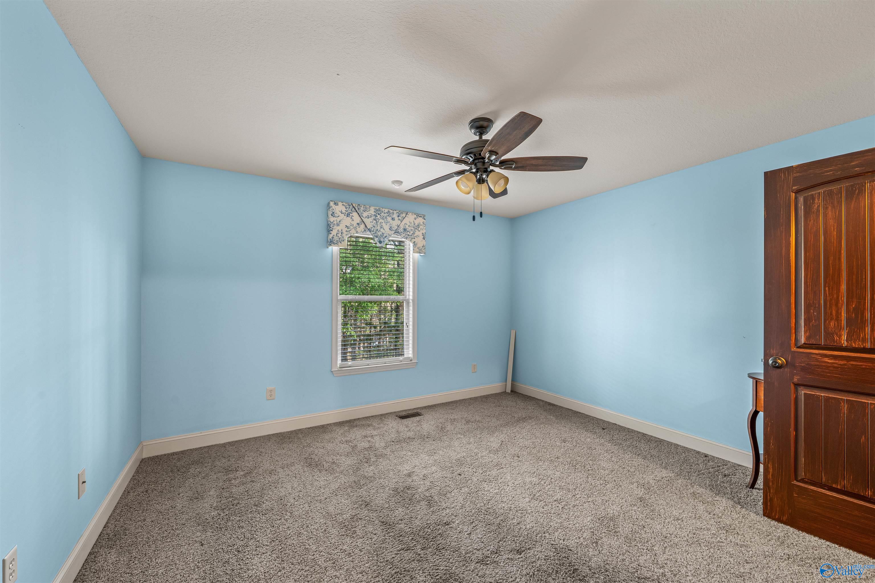 3300 Hardinger Road