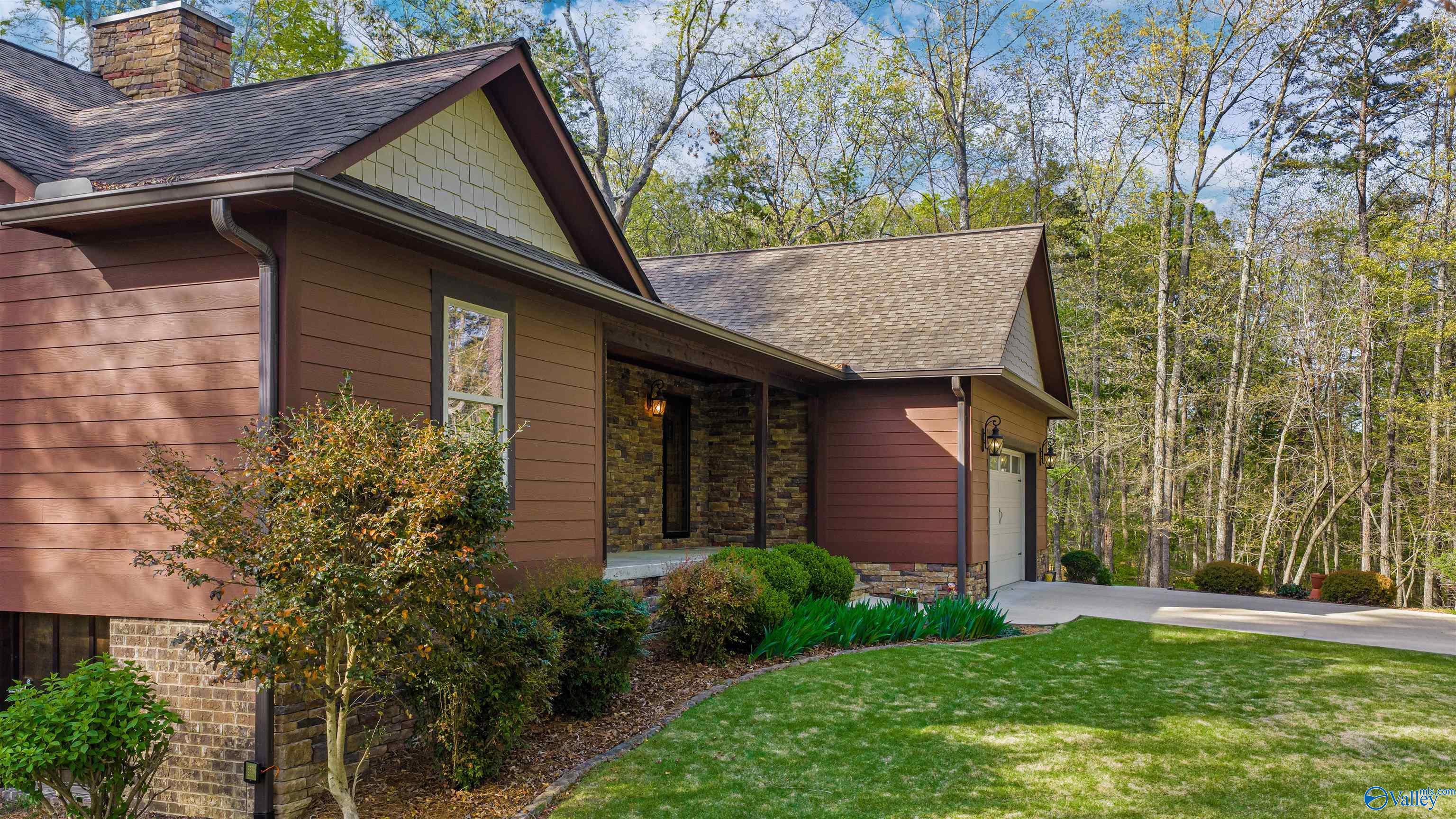 3300 Hardinger Road