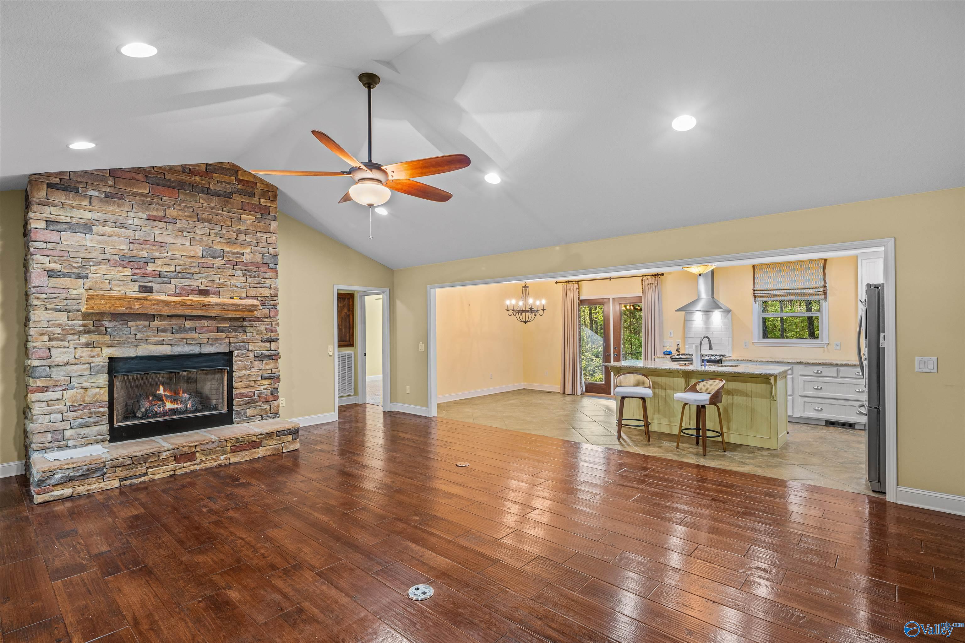 3300 Hardinger Road