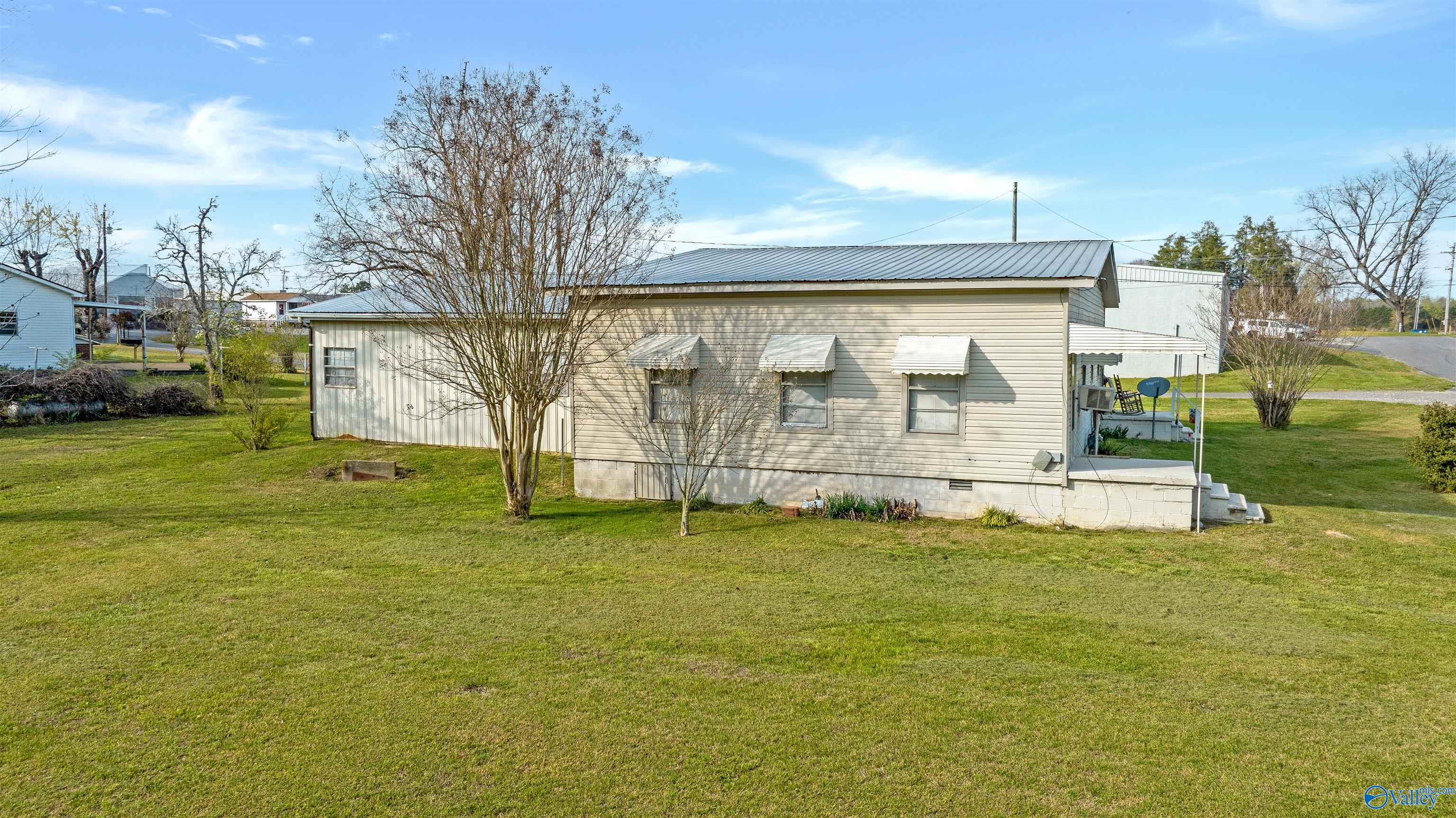 61 Rains Avenue SE