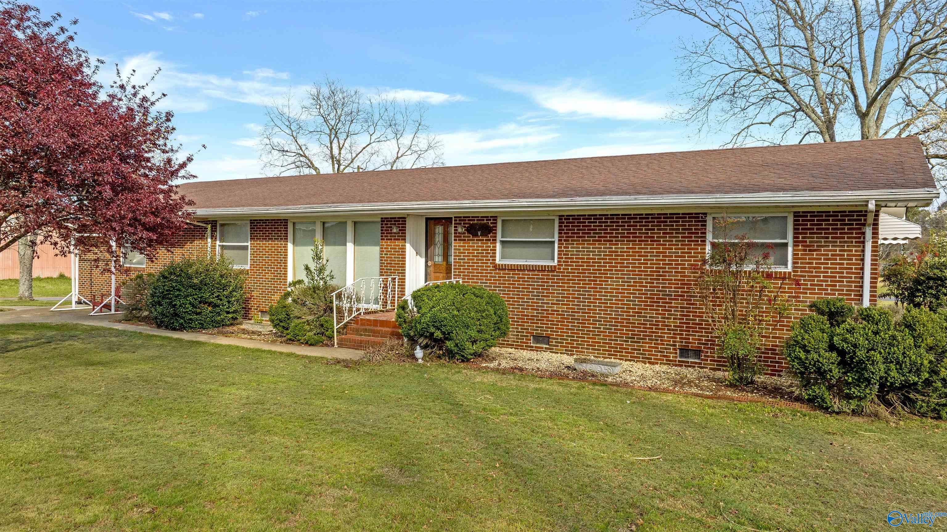 61 Rains Avenue SE