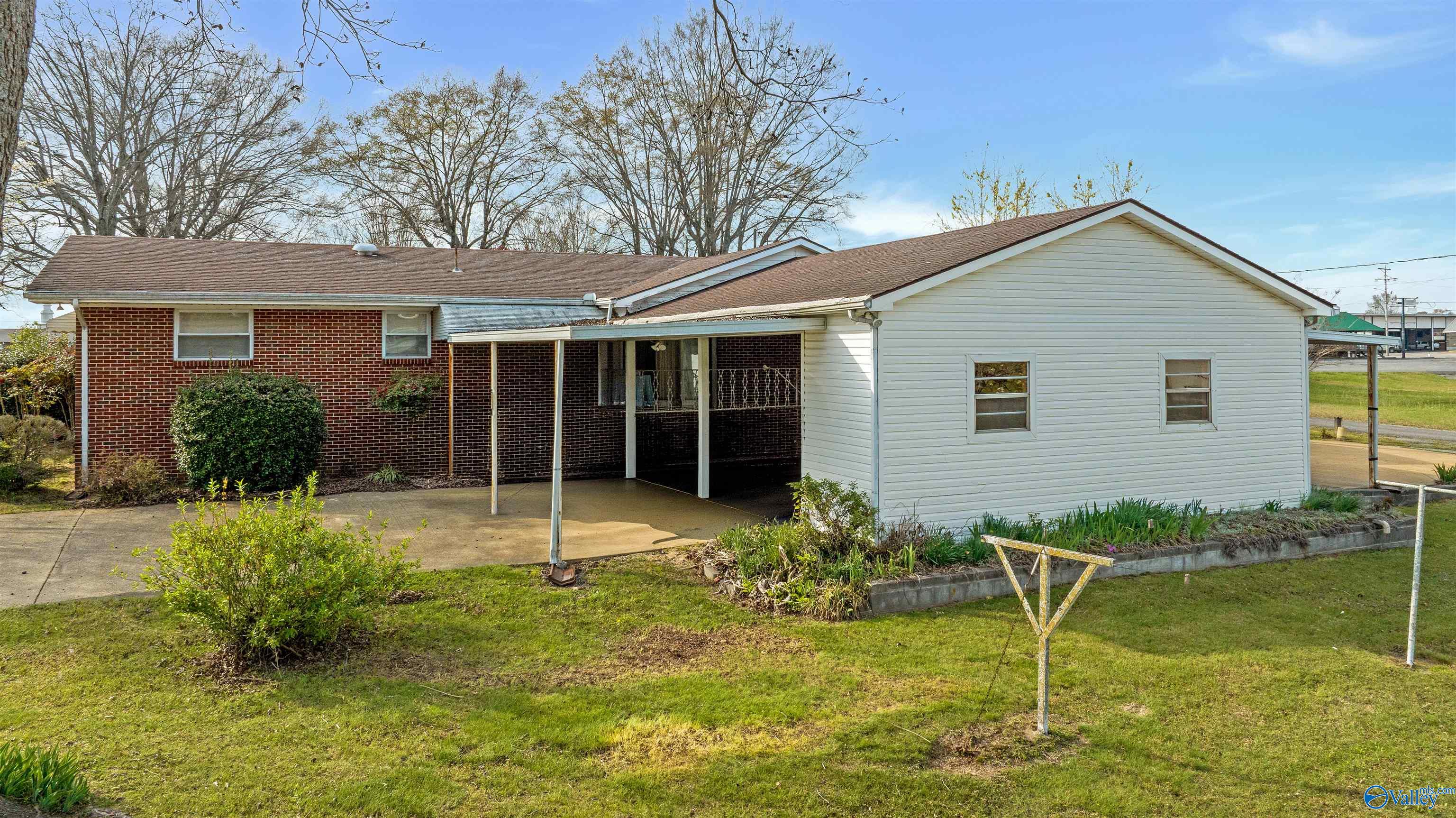 61 Rains Avenue SE