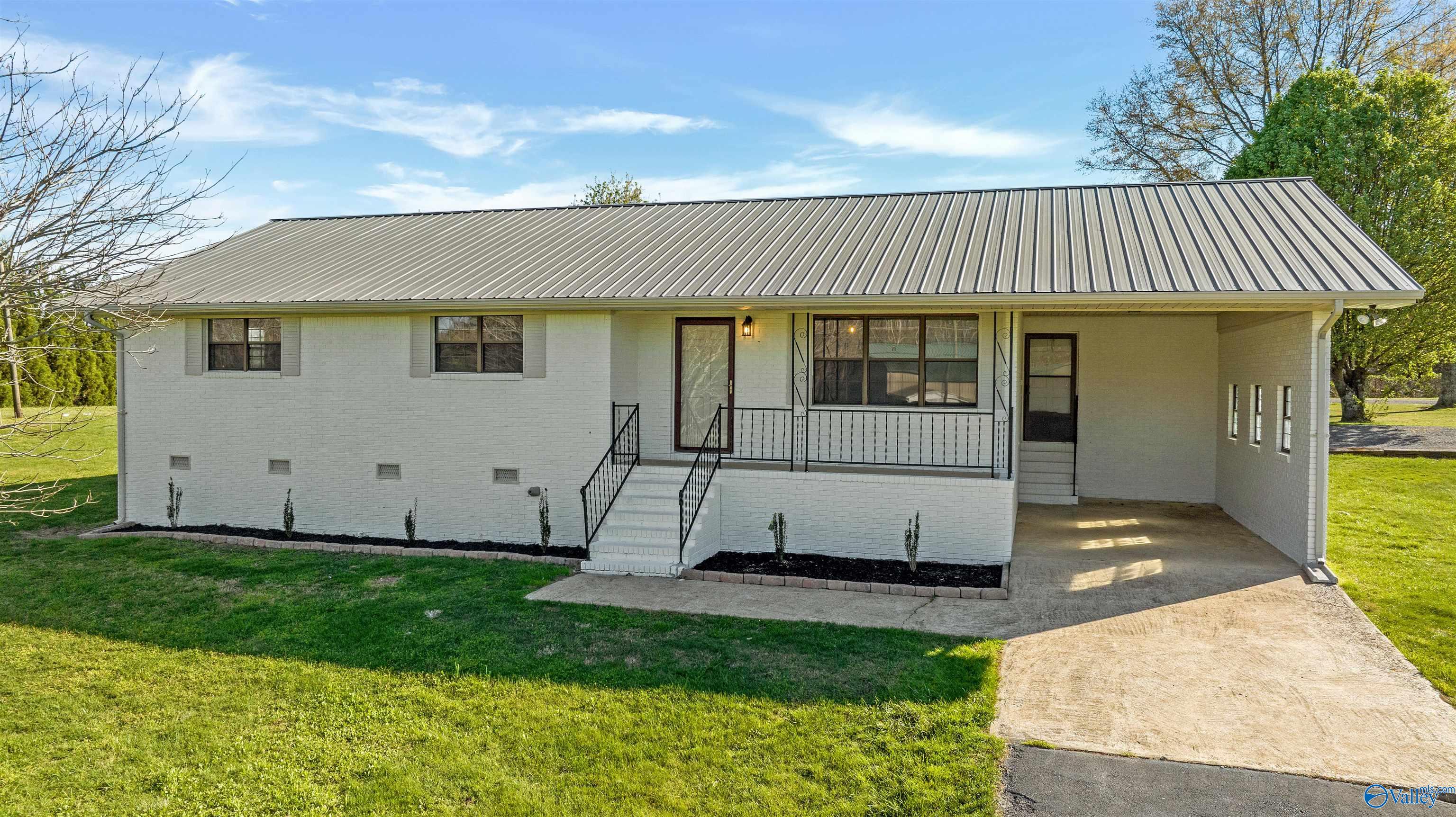 5232 County Road 78