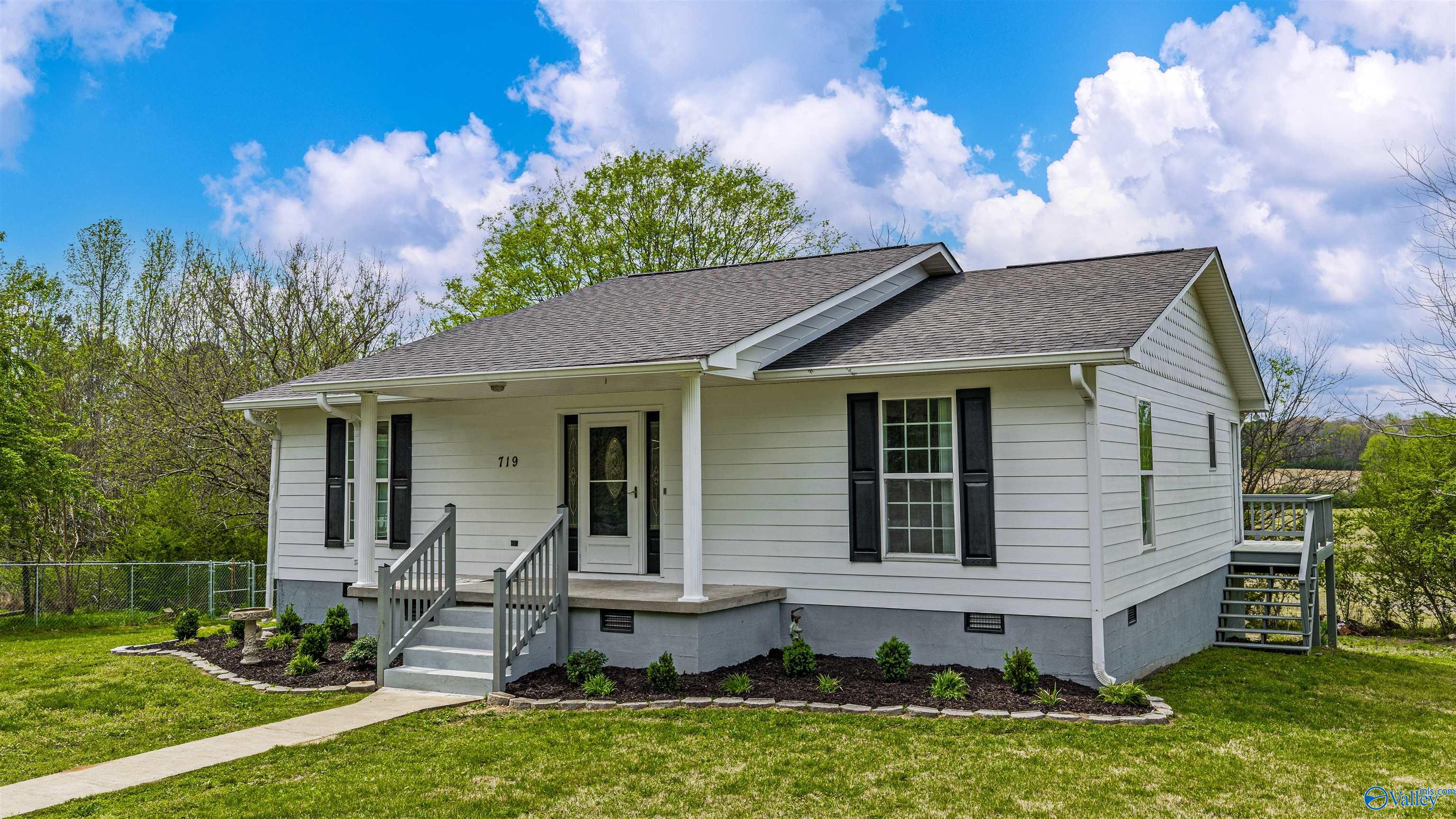 719 County Road 89 S