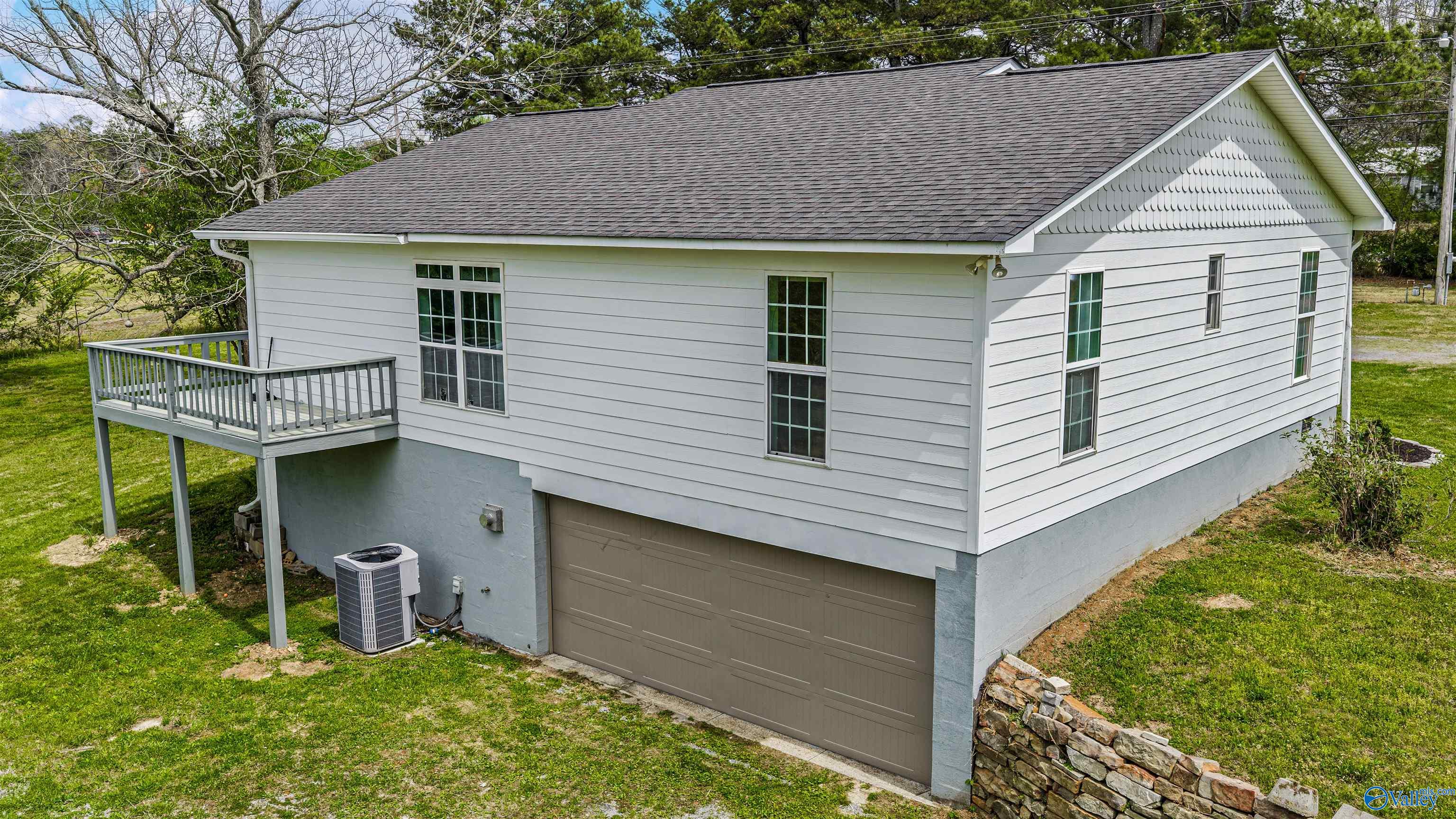 719 County Road 89 S