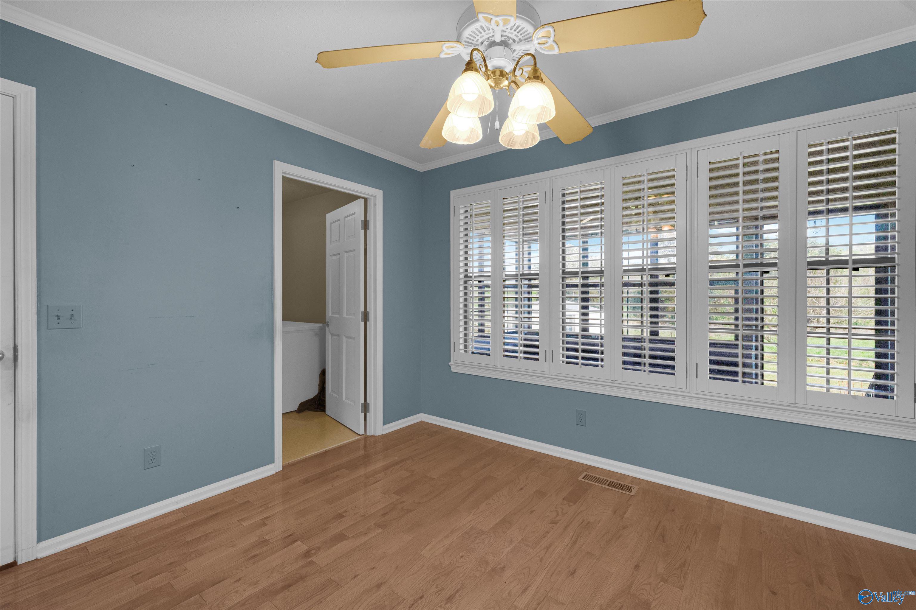 4209 Greenhill Blvd NW